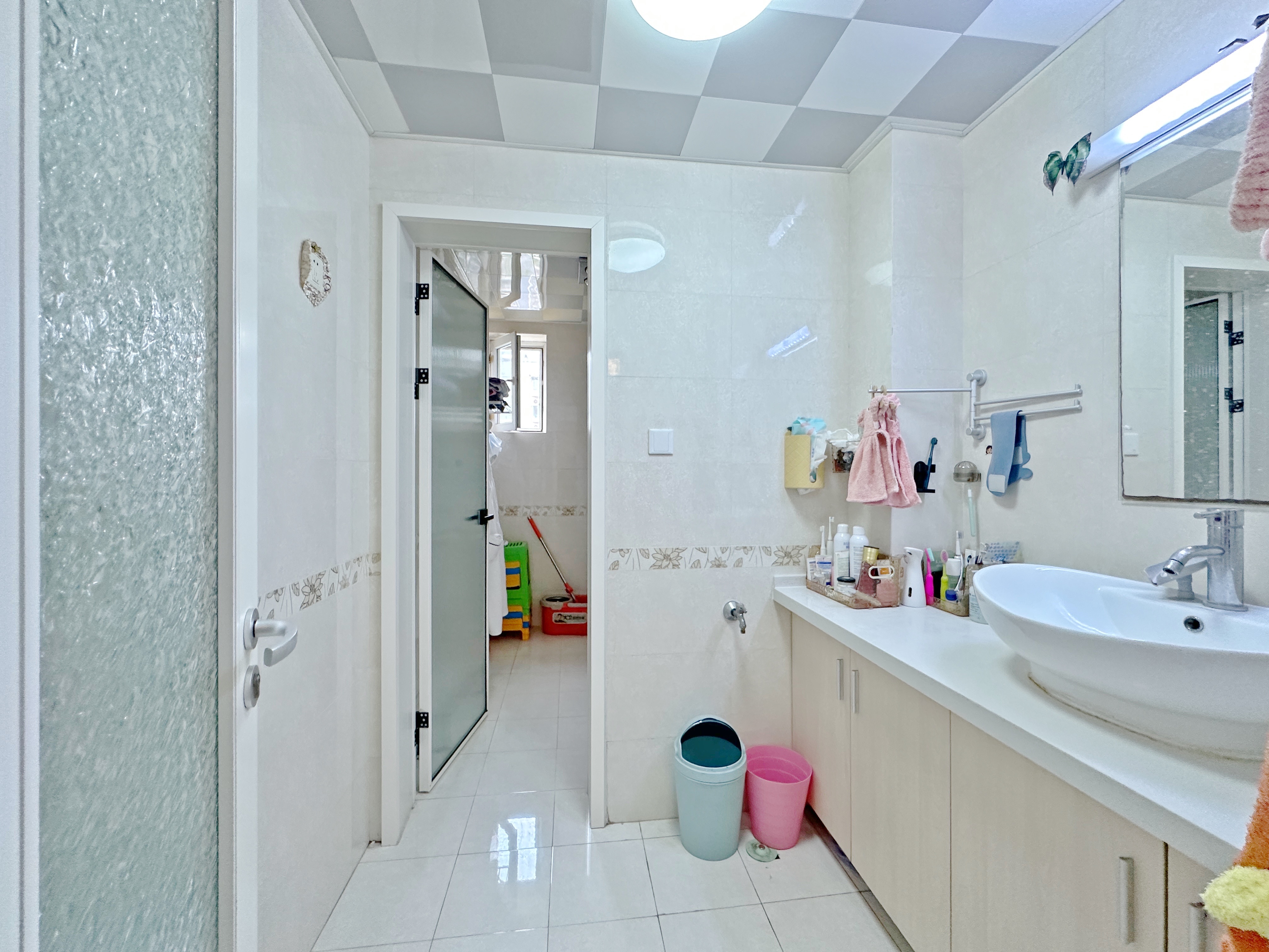 卧龙花园龙泰苑