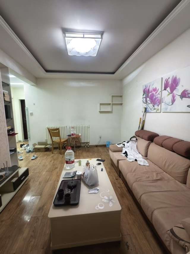 整租·北园大街山大二院北 鑫苑名家小户型一居精装家具家电齐全拎包入住好房急租