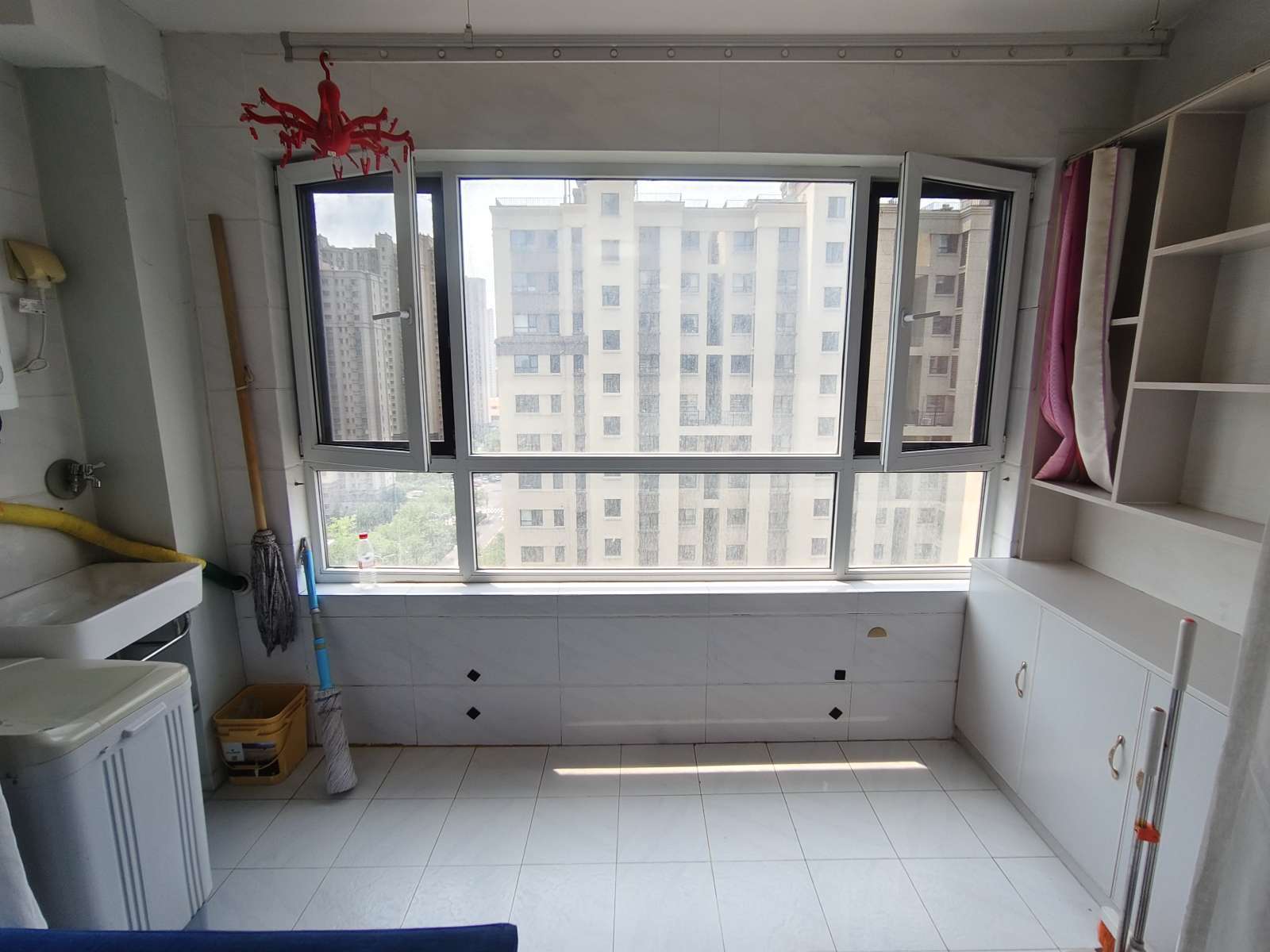 龙湖名景台