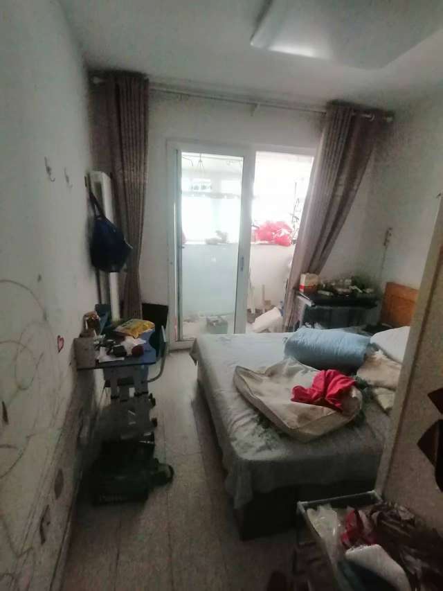 万达鸿景苑