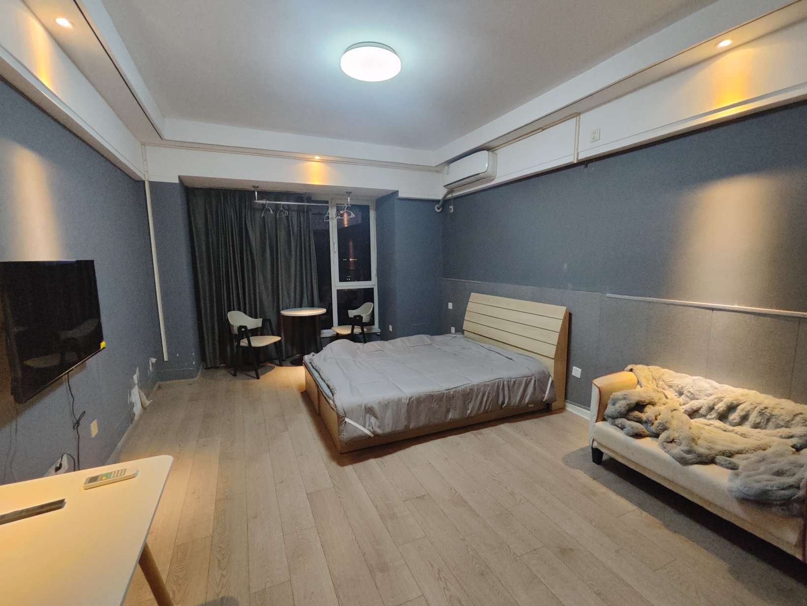 整租·广厦聚隆广场(商住楼)  南