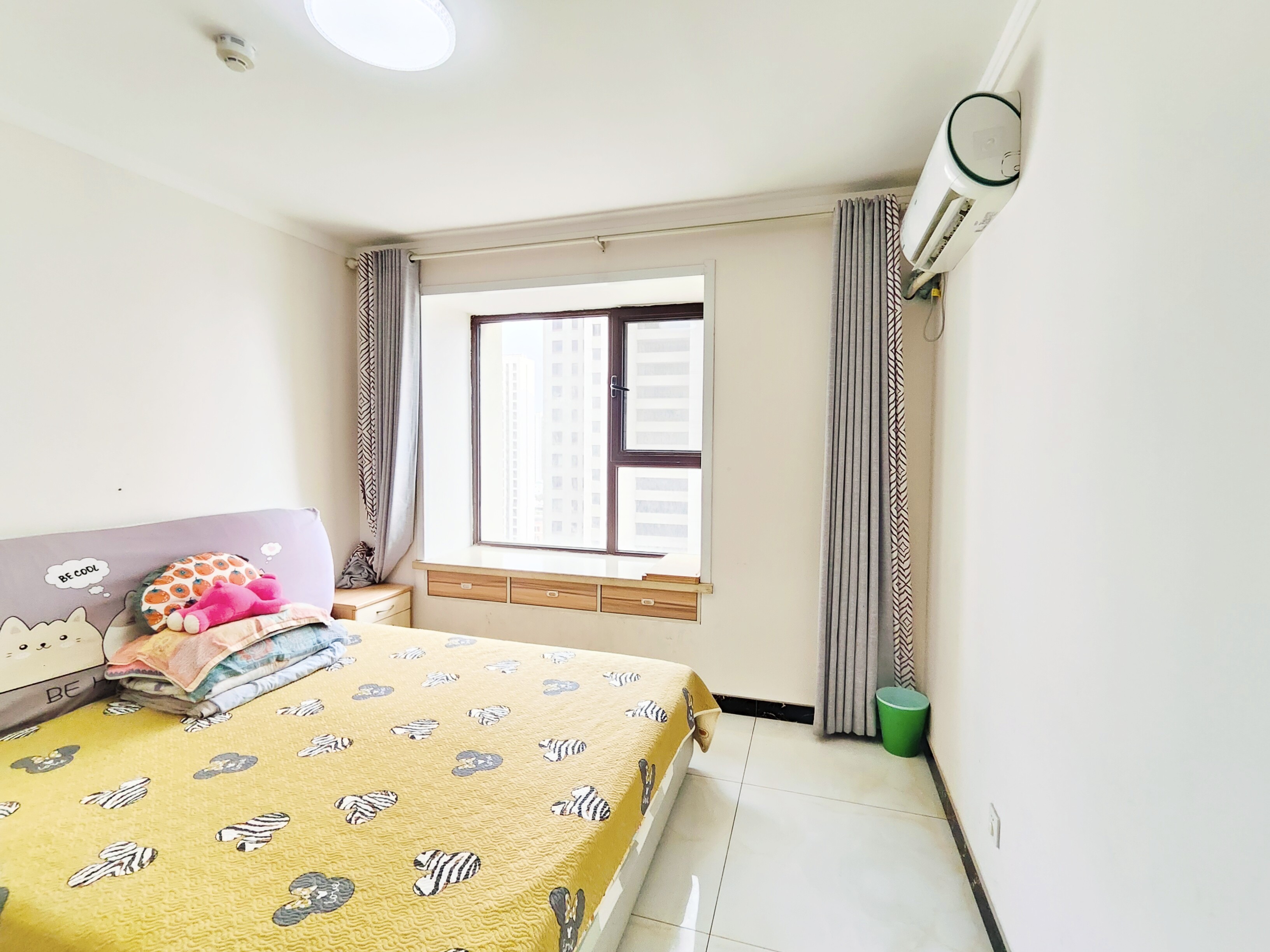 海尔云世界滟澜公馆花园