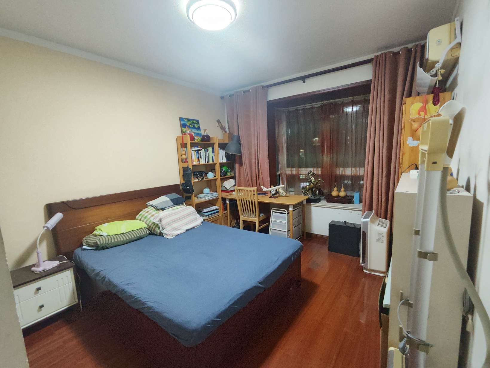 海蔚广场小区