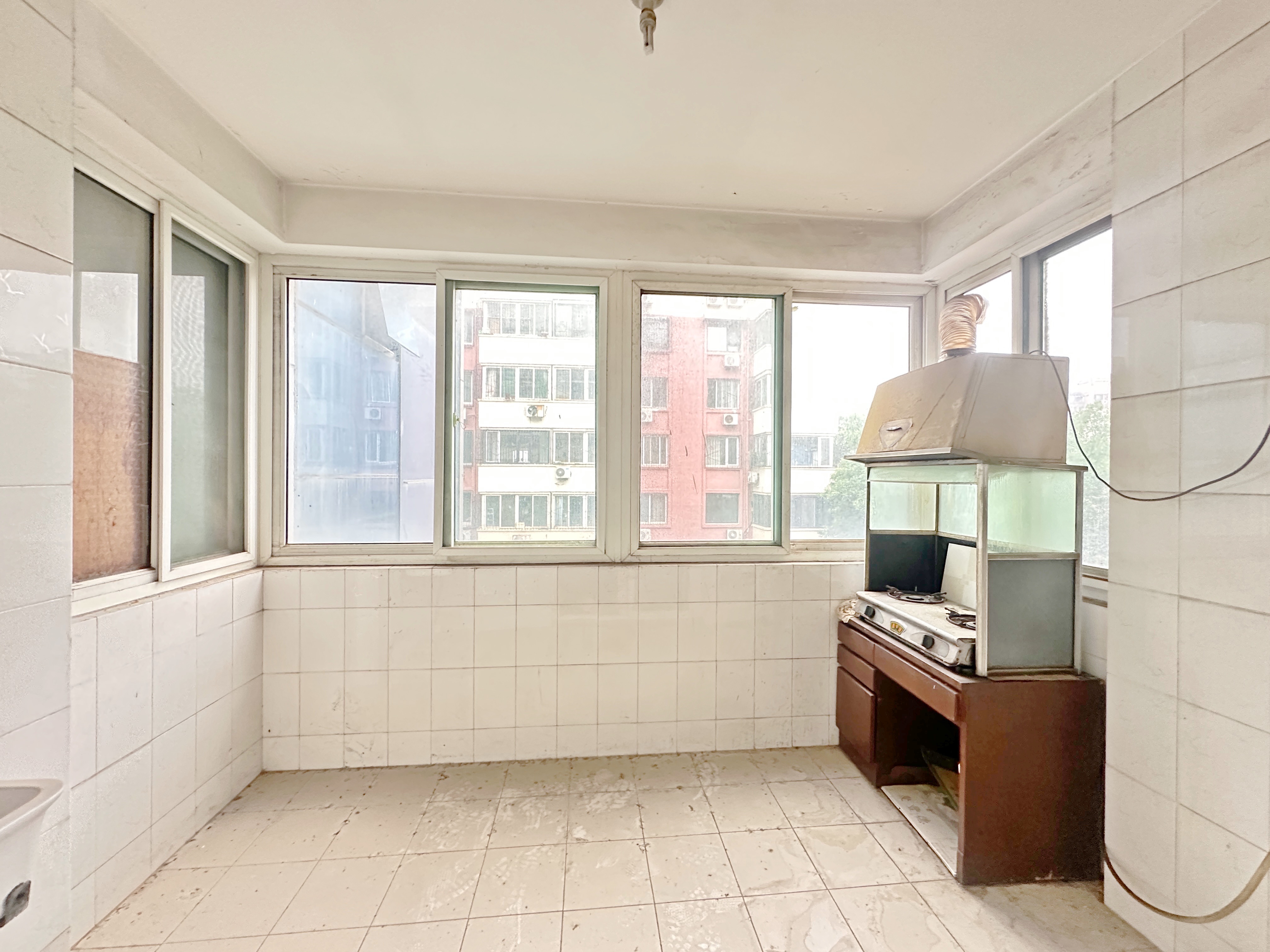 卧龙花园龙和苑