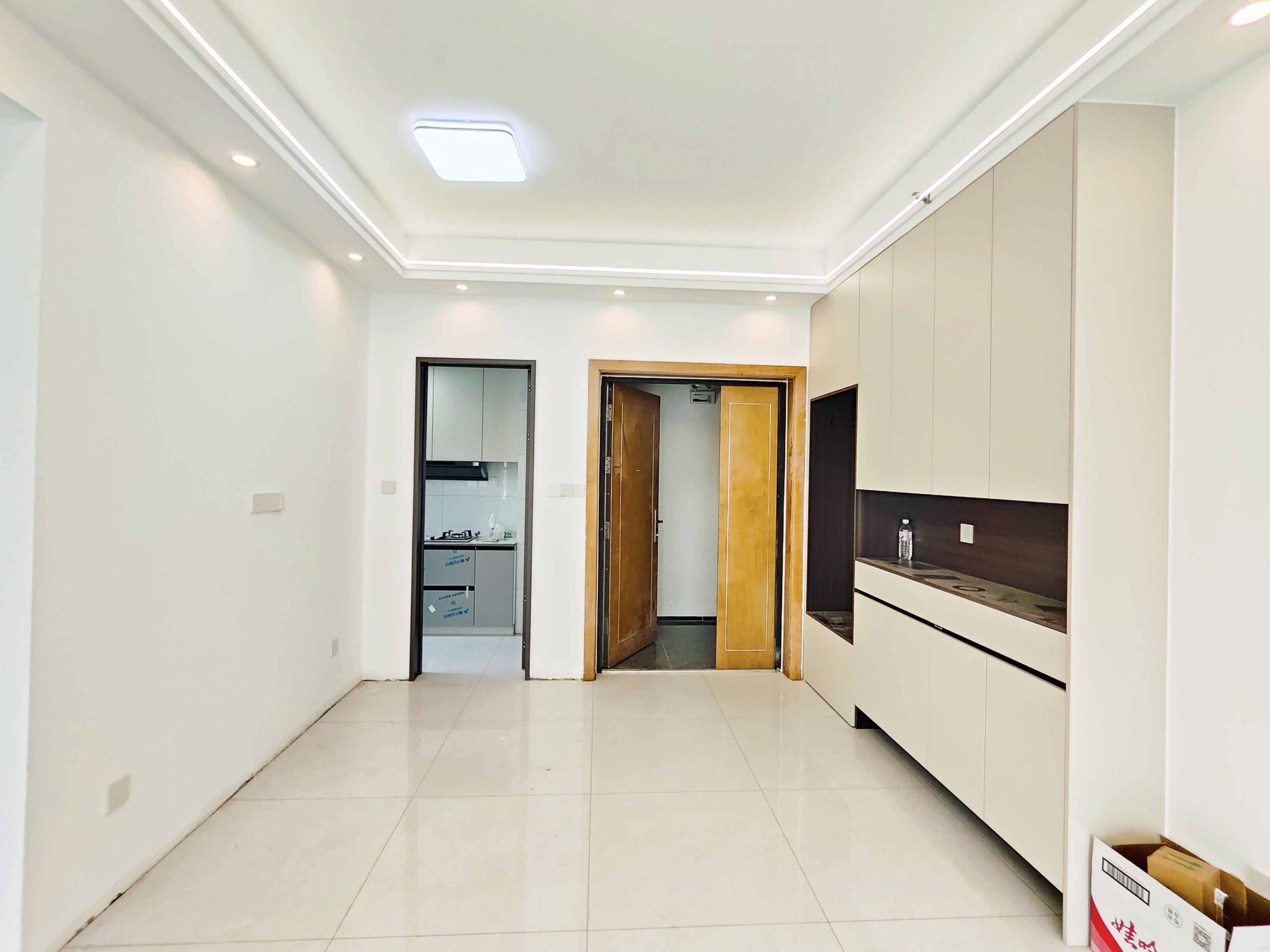 恒大滨河左岸公寓(临湖公馆花园)