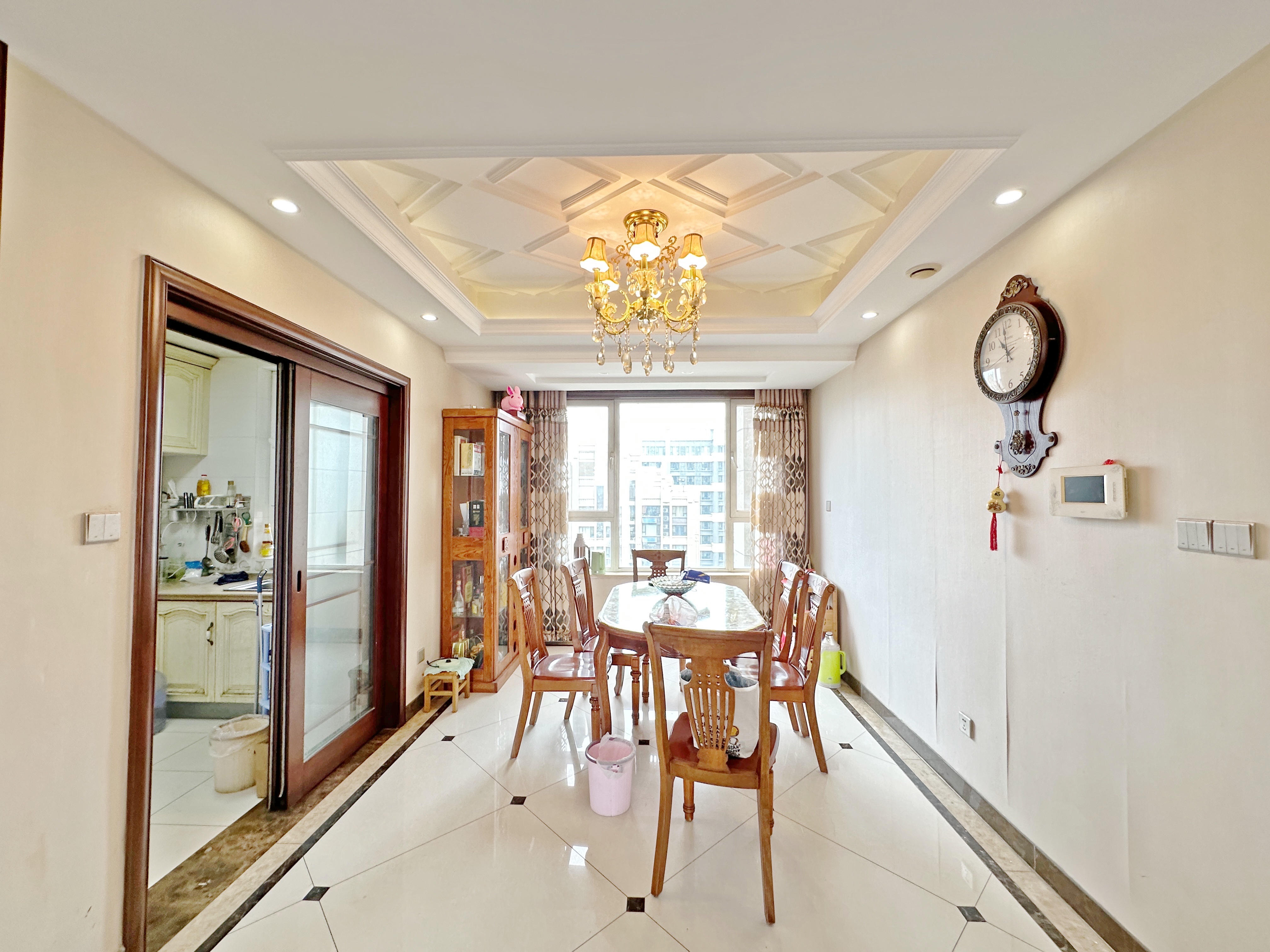 绿地新里卢浮公馆