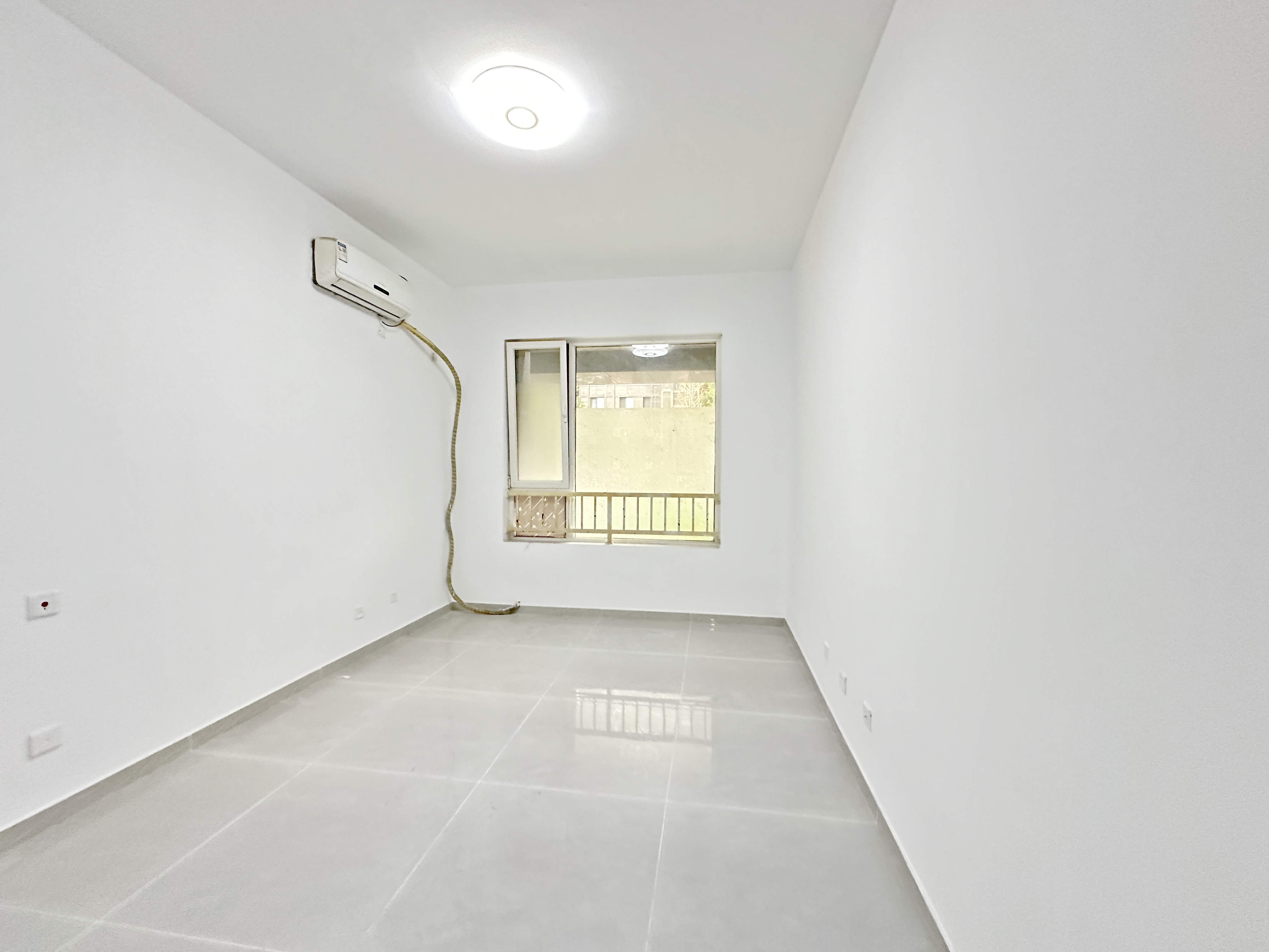 绿地新里卢浮公馆