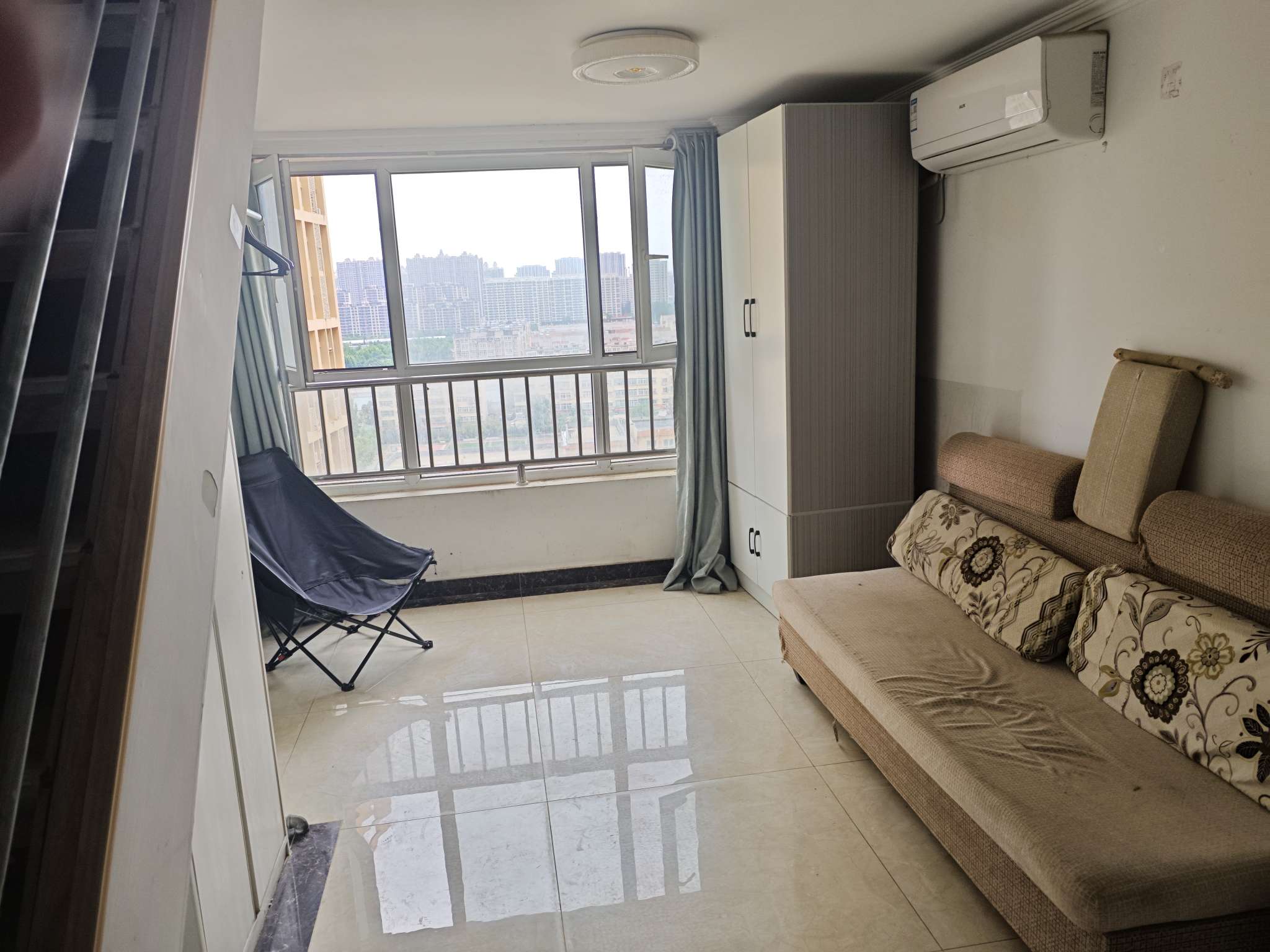 整租·凤凰SOHO2室34㎡ 精装loft 地铁口