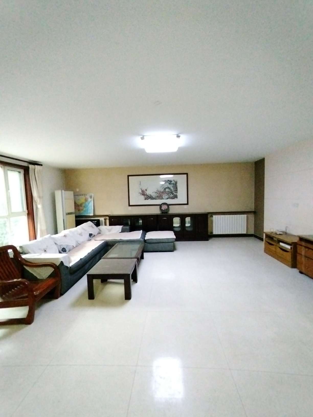 整租·旅游路历阳湖旁 银丰山庄 家具家电全拎包入住