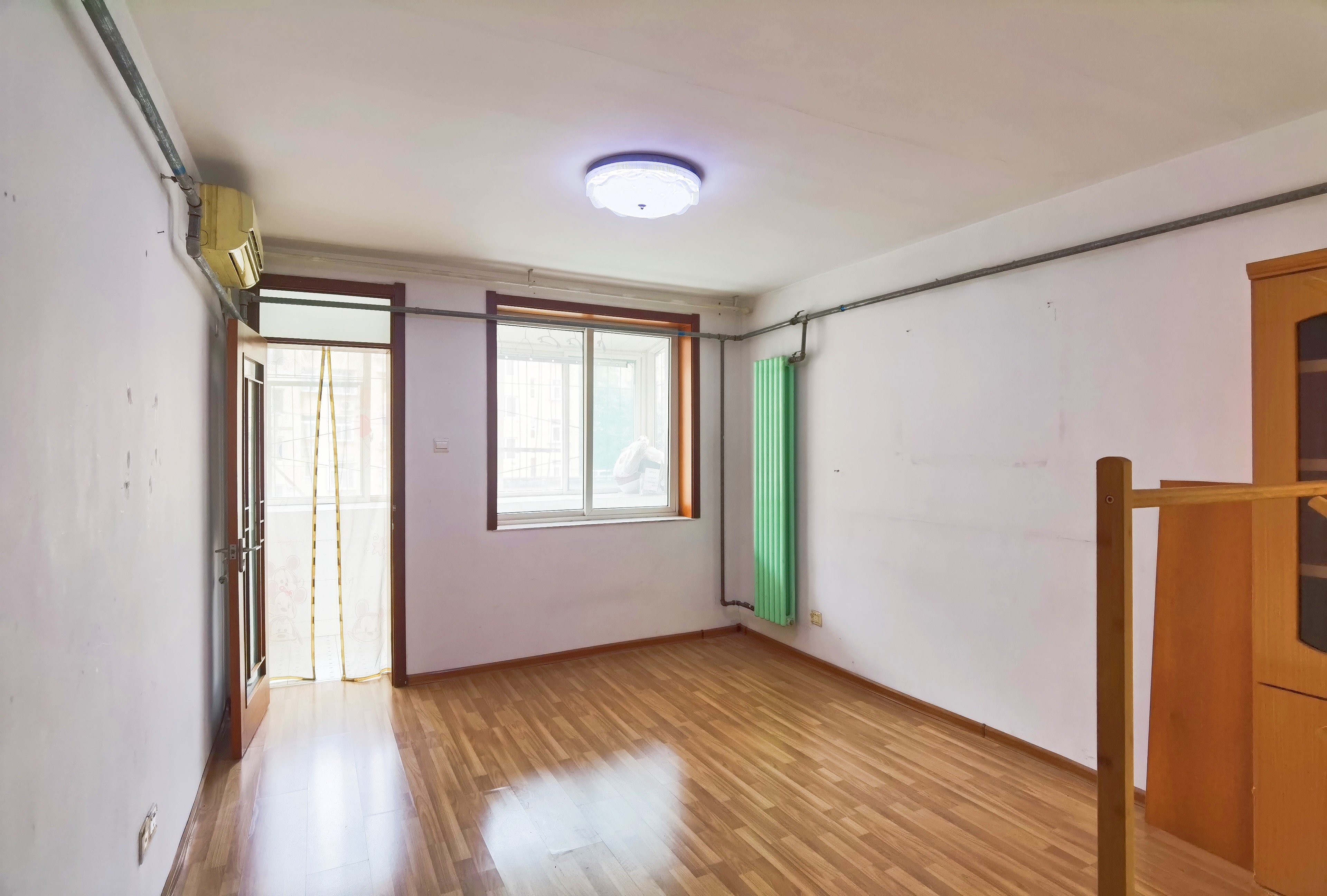 经六路单位宿舍