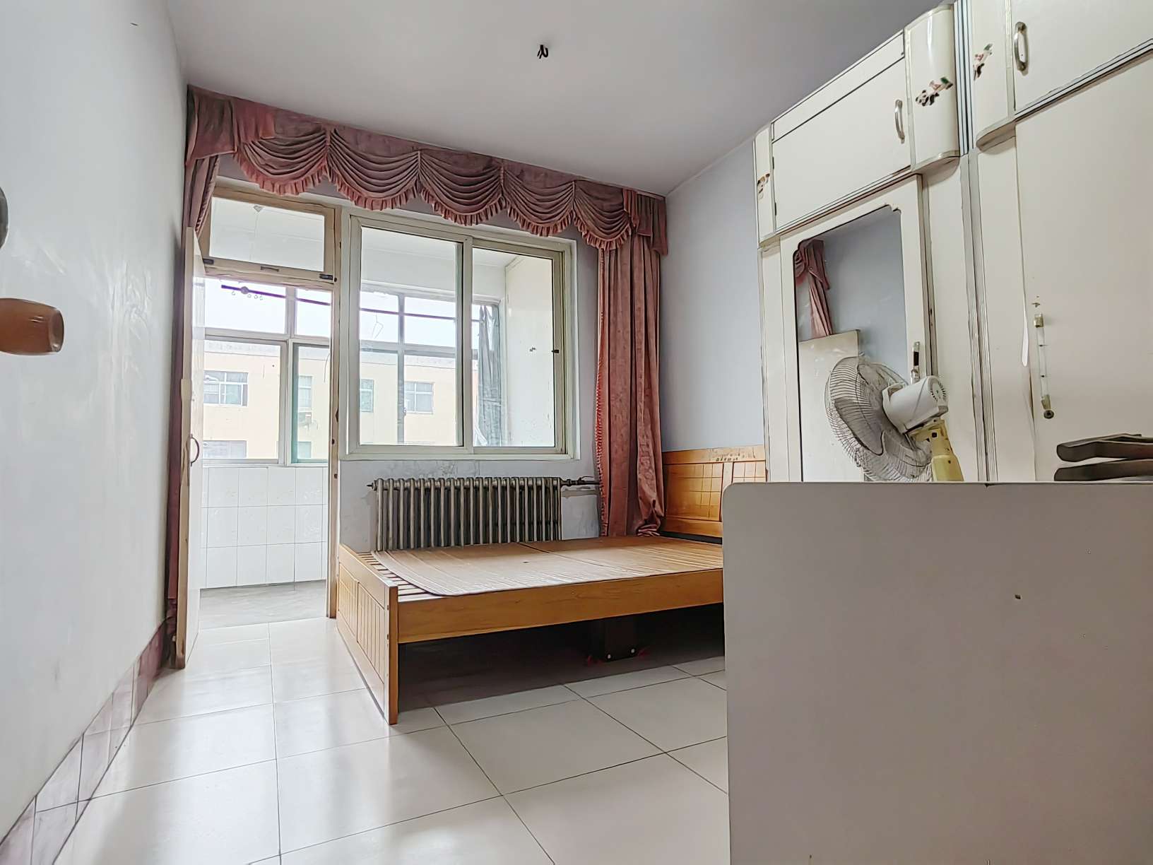 章丘实验二中东宿舍