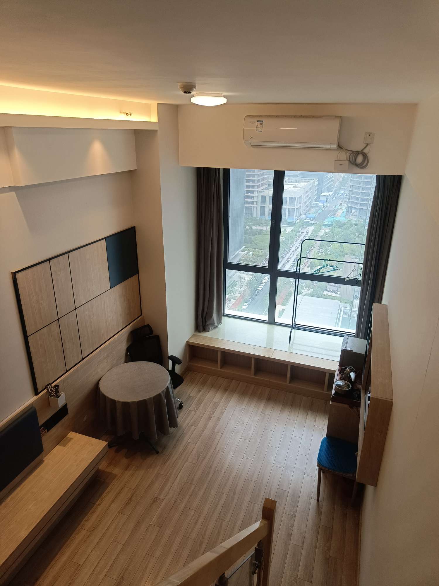 整租·万科大都会(商住楼)  西