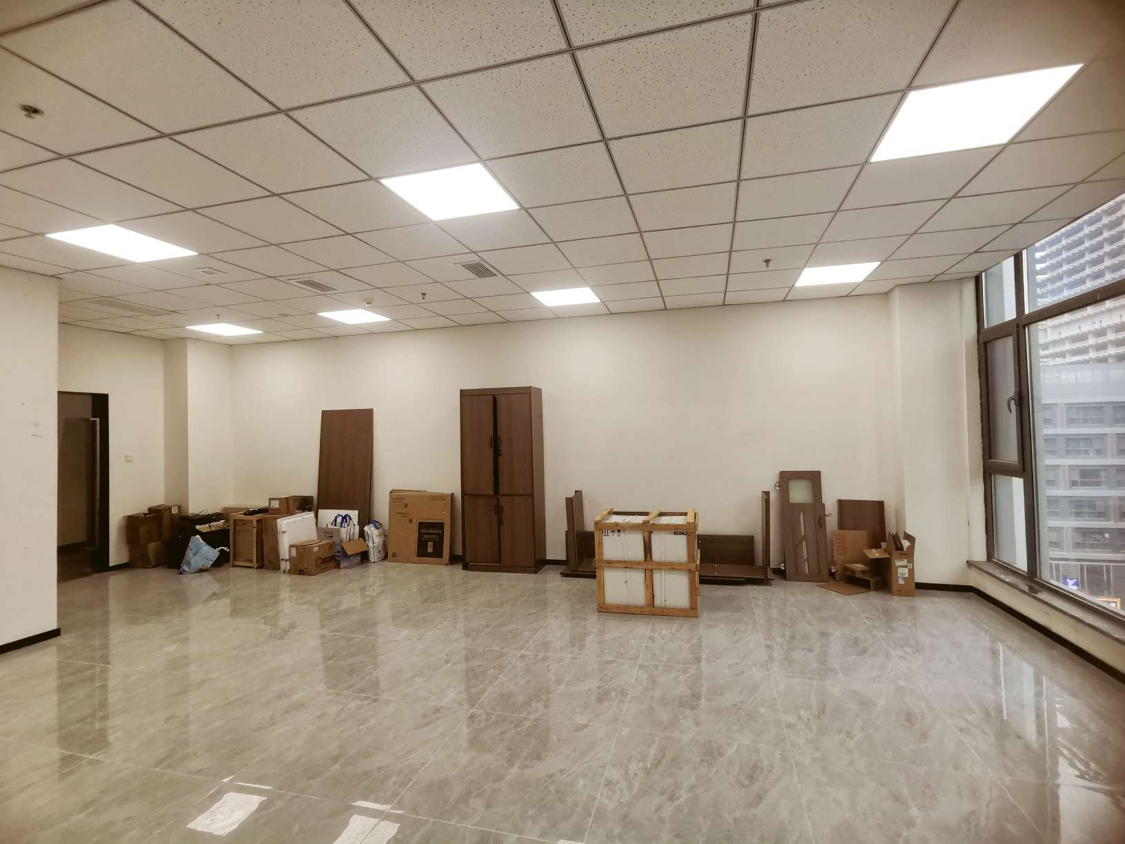 整租·奥体中心 华润置地广场 0室0厅 南北