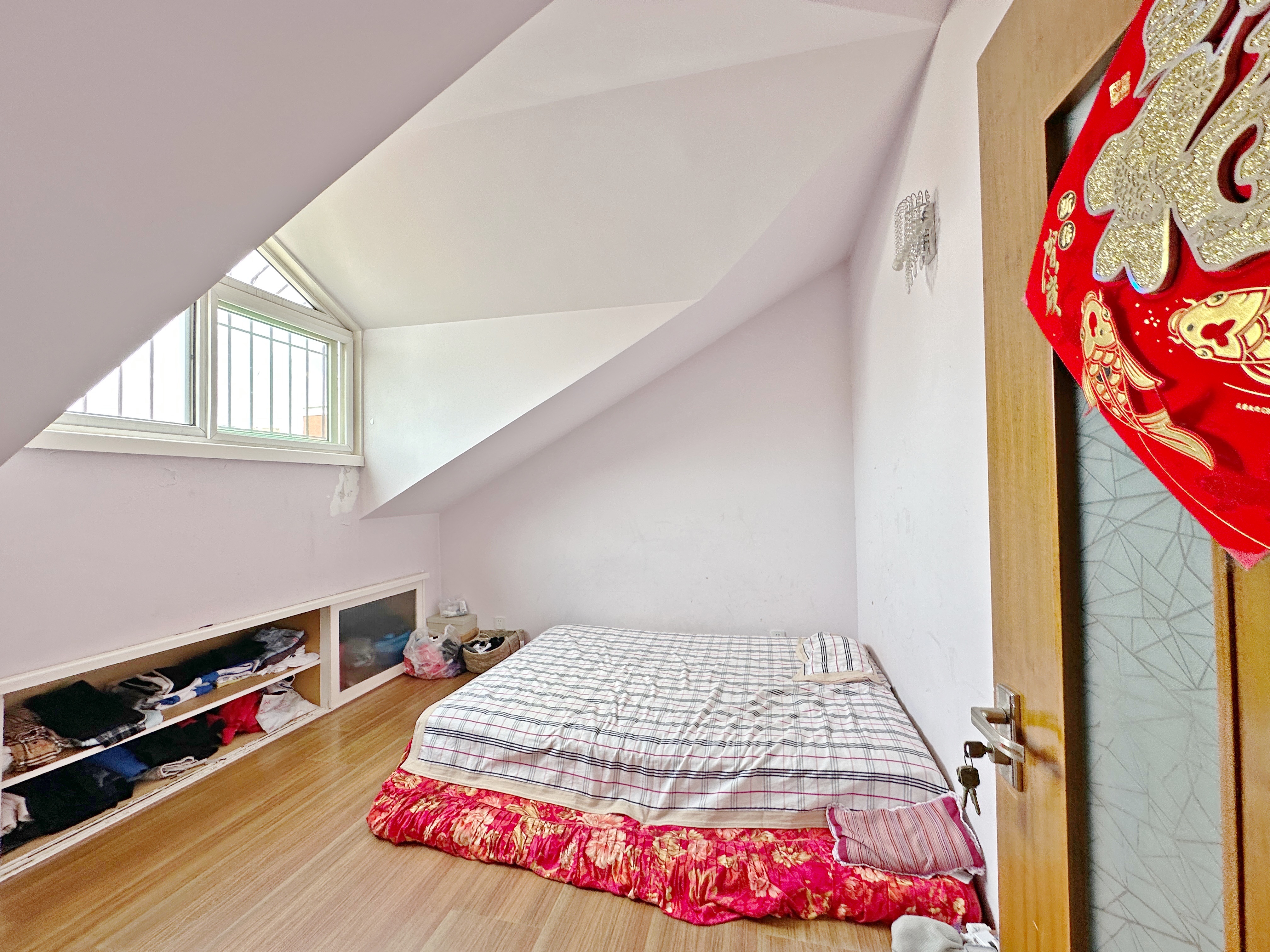 卧龙花园龙和苑