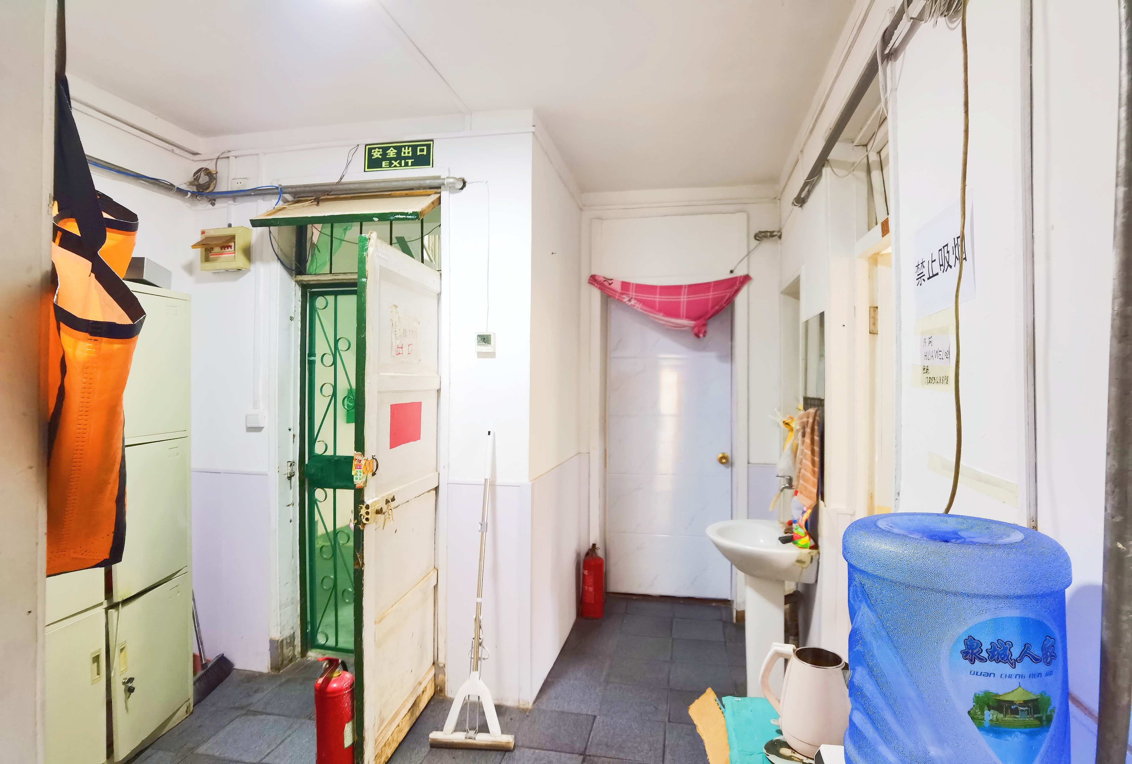  经五路320号 南北