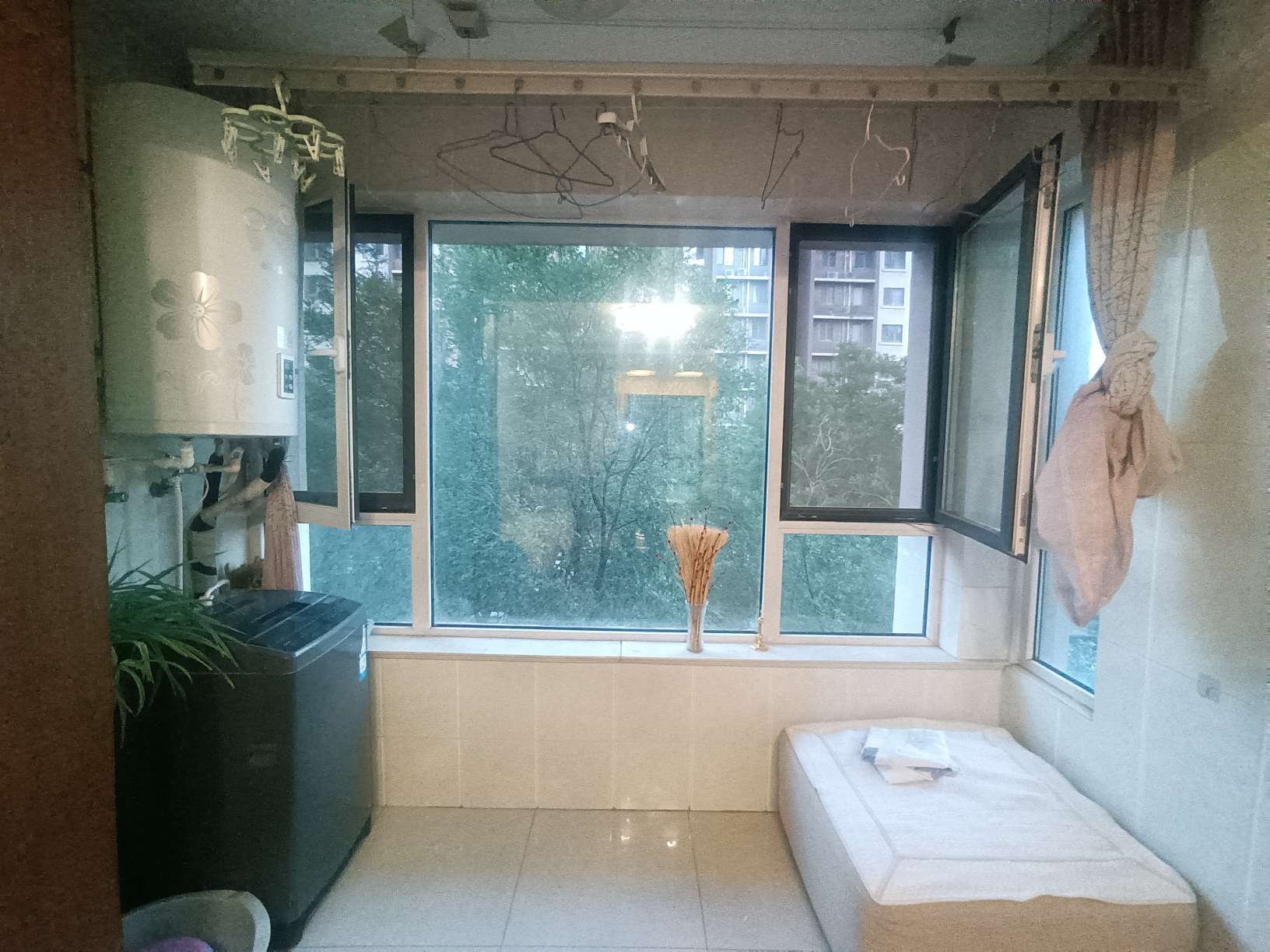 天鸿万象新天三区