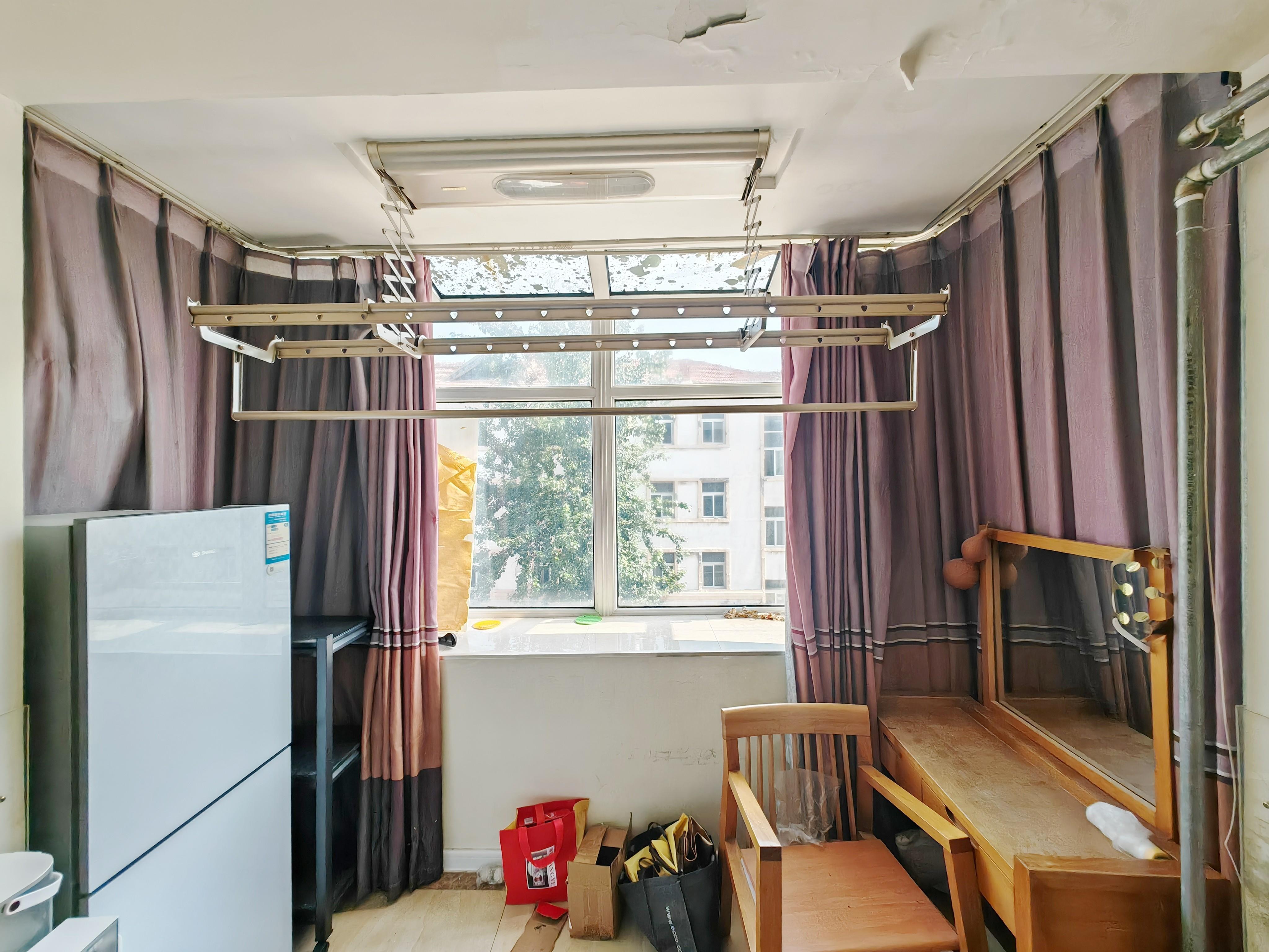 山师教工三宿舍
