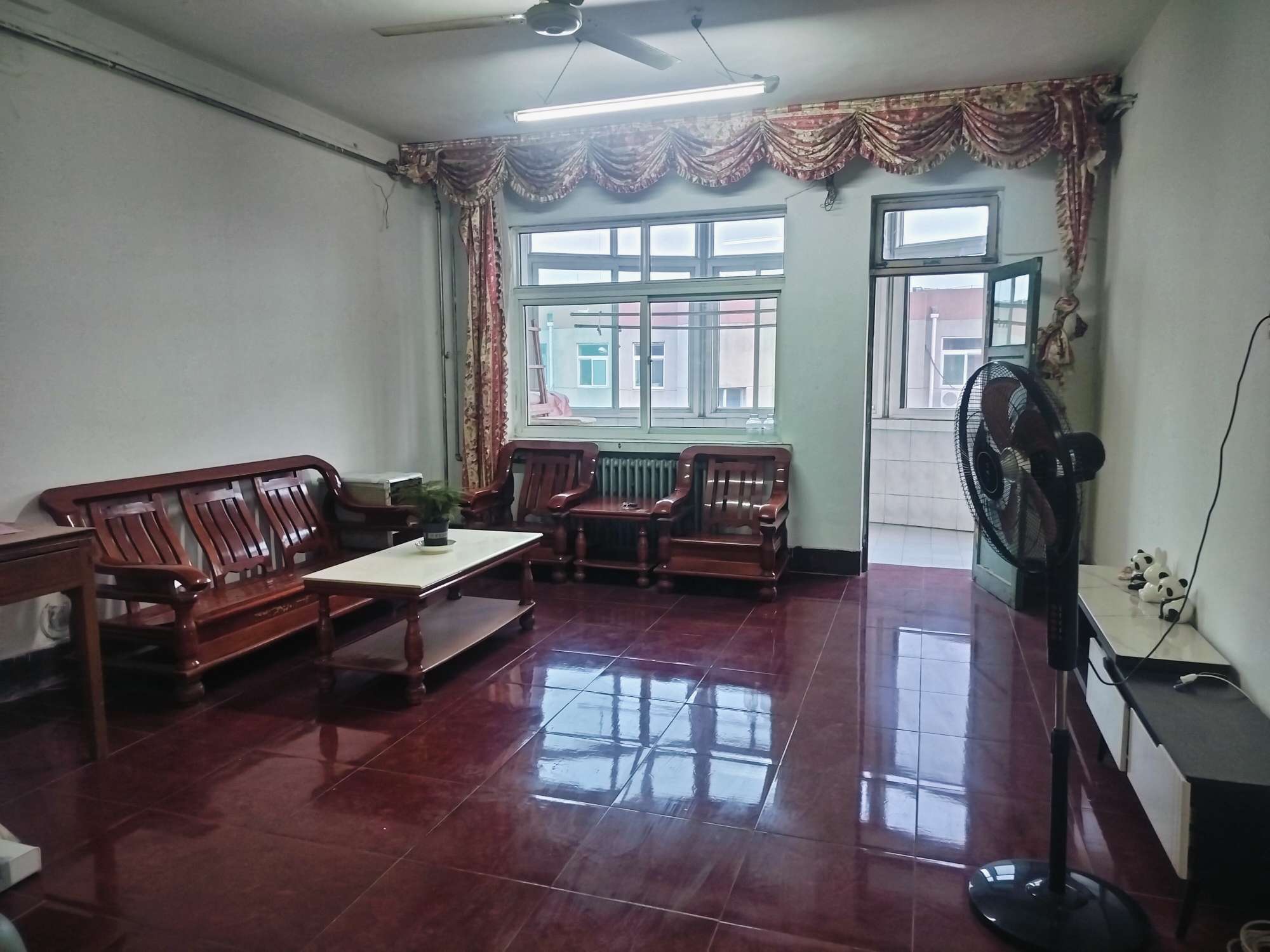 整租·精装，家具家电齐全，师范路