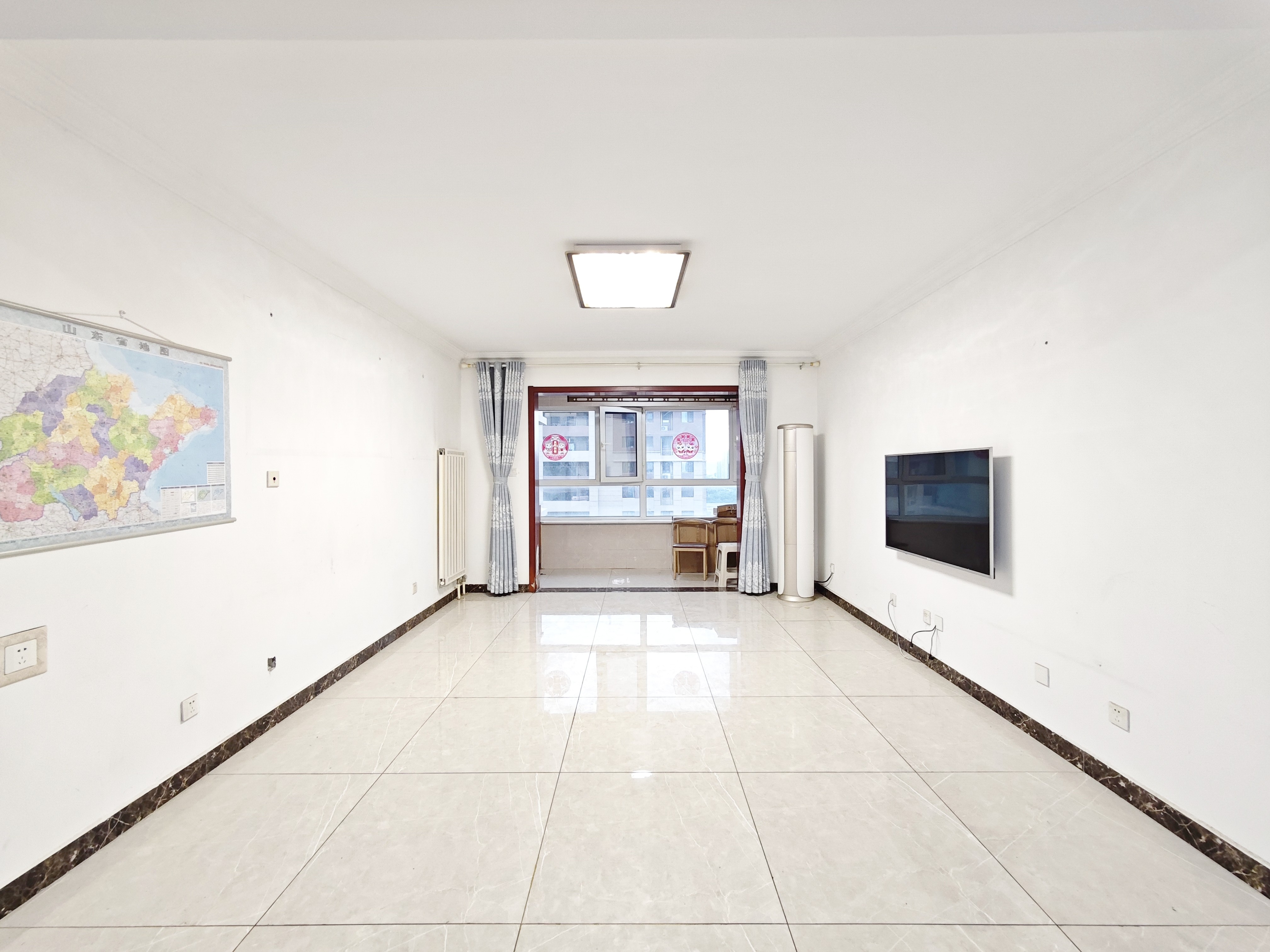  绿地新里香榭丽公馆 南北