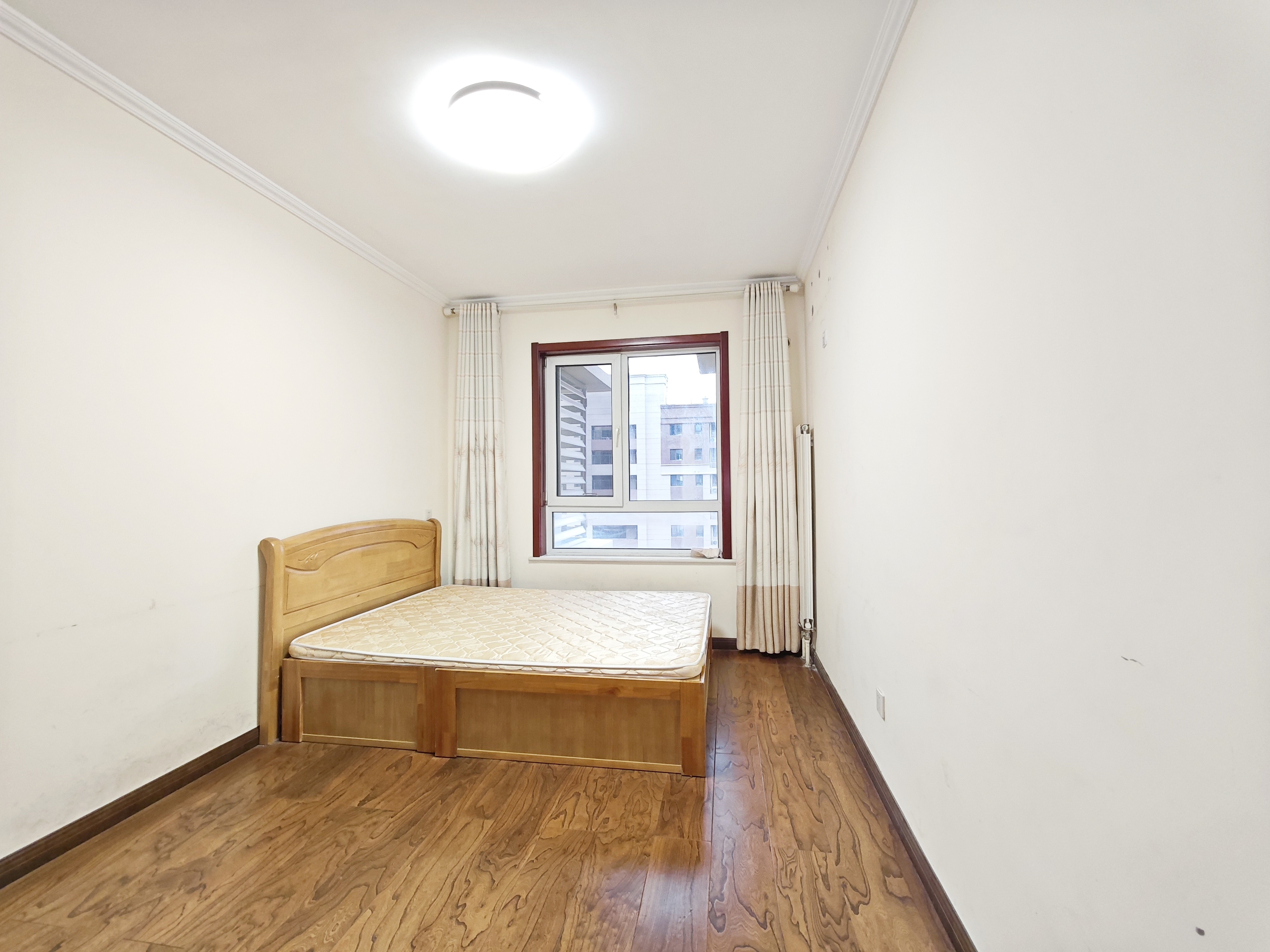 绿地新里香榭丽公馆