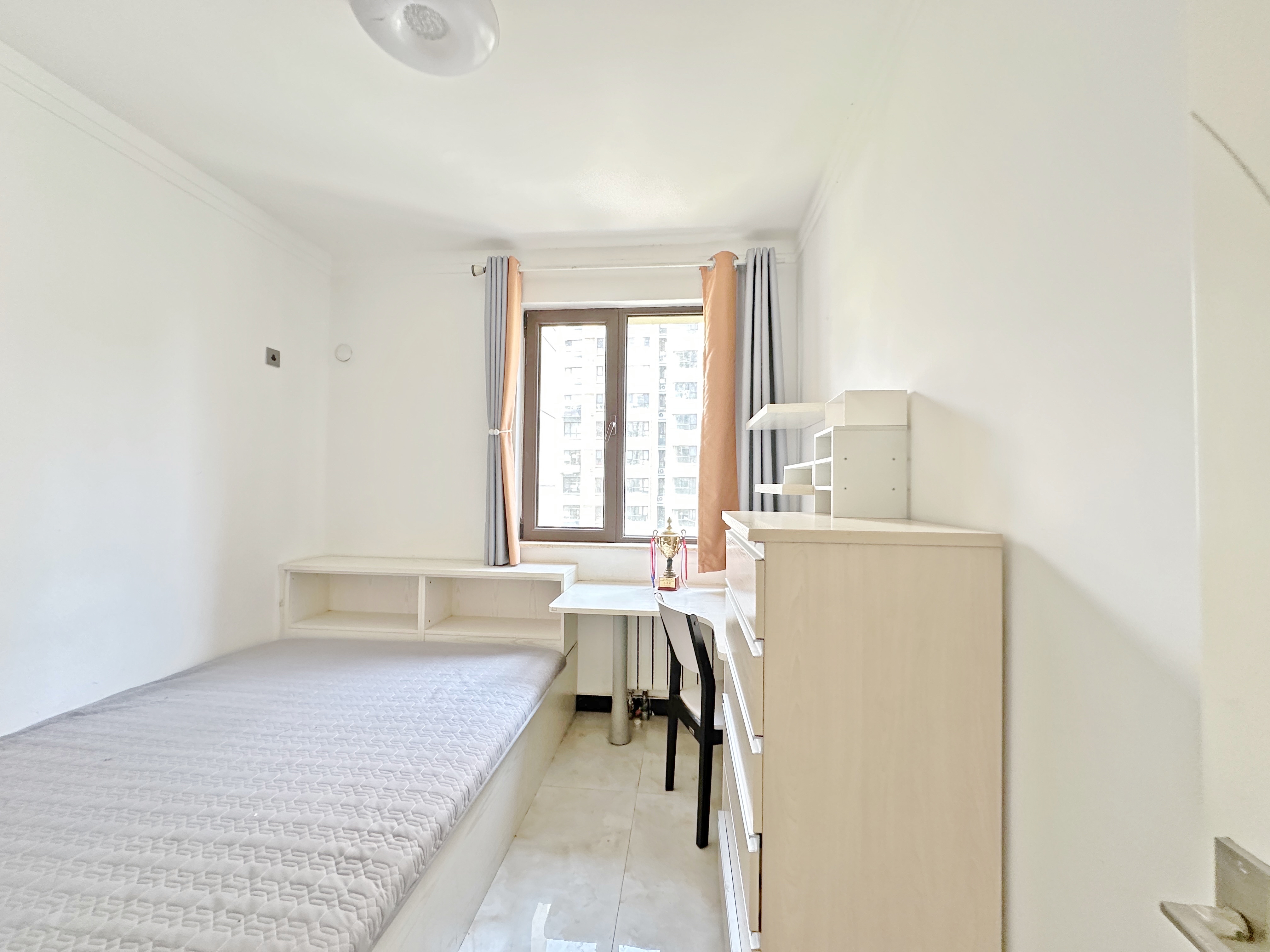 中海国际社区（御峰官邸B4）