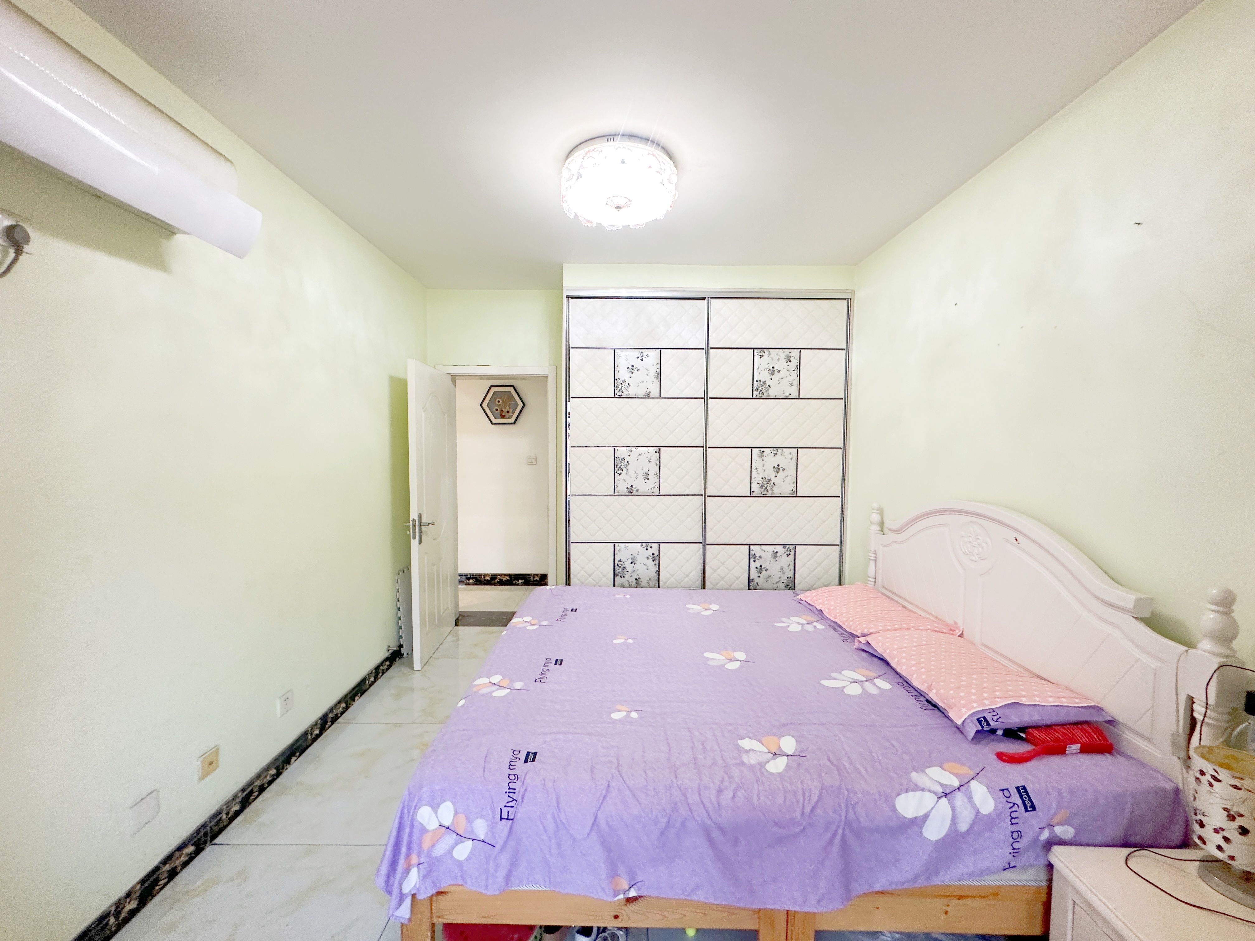 绿地新里梵尔赛公馆