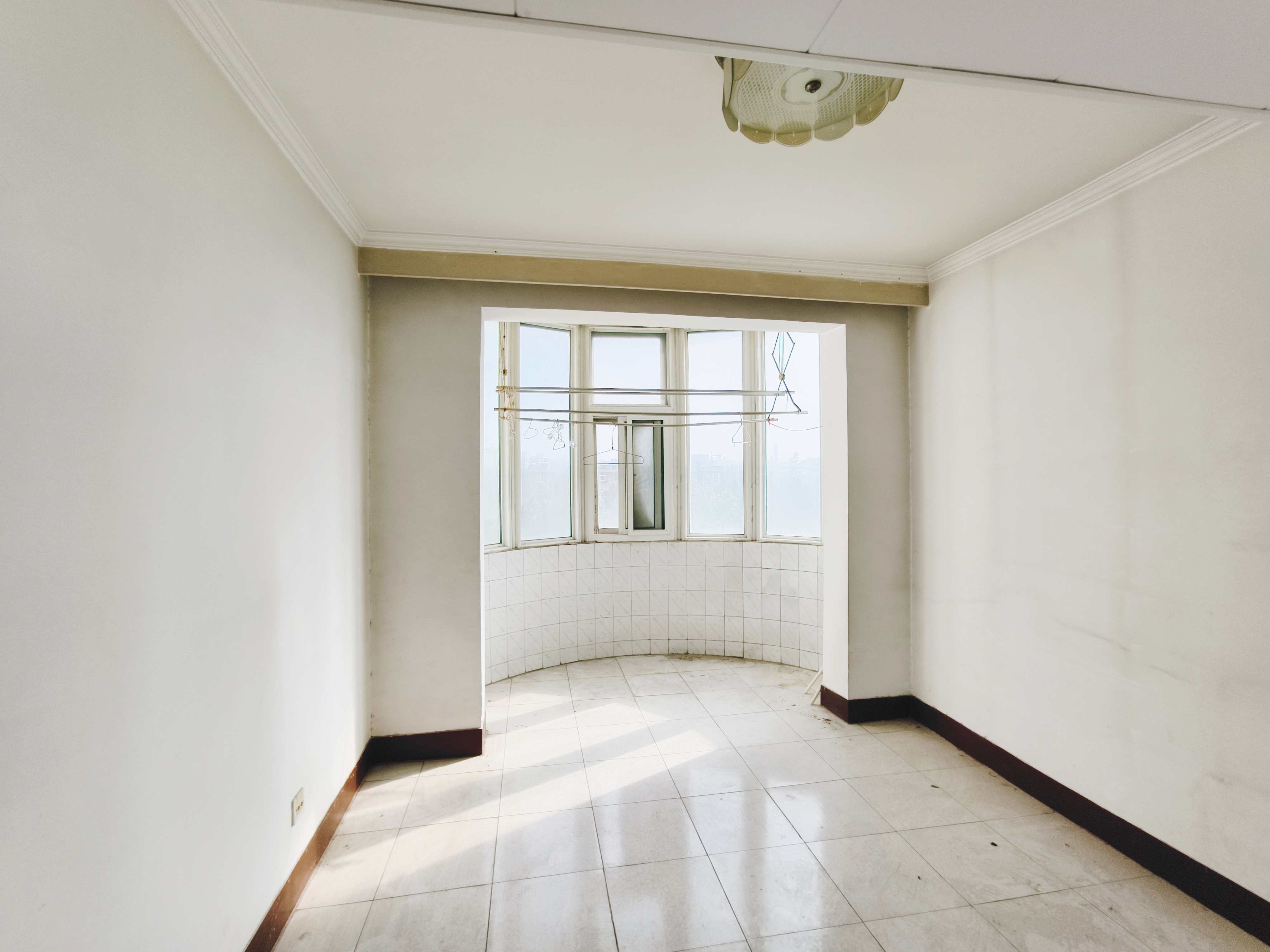 济钢新村中心区