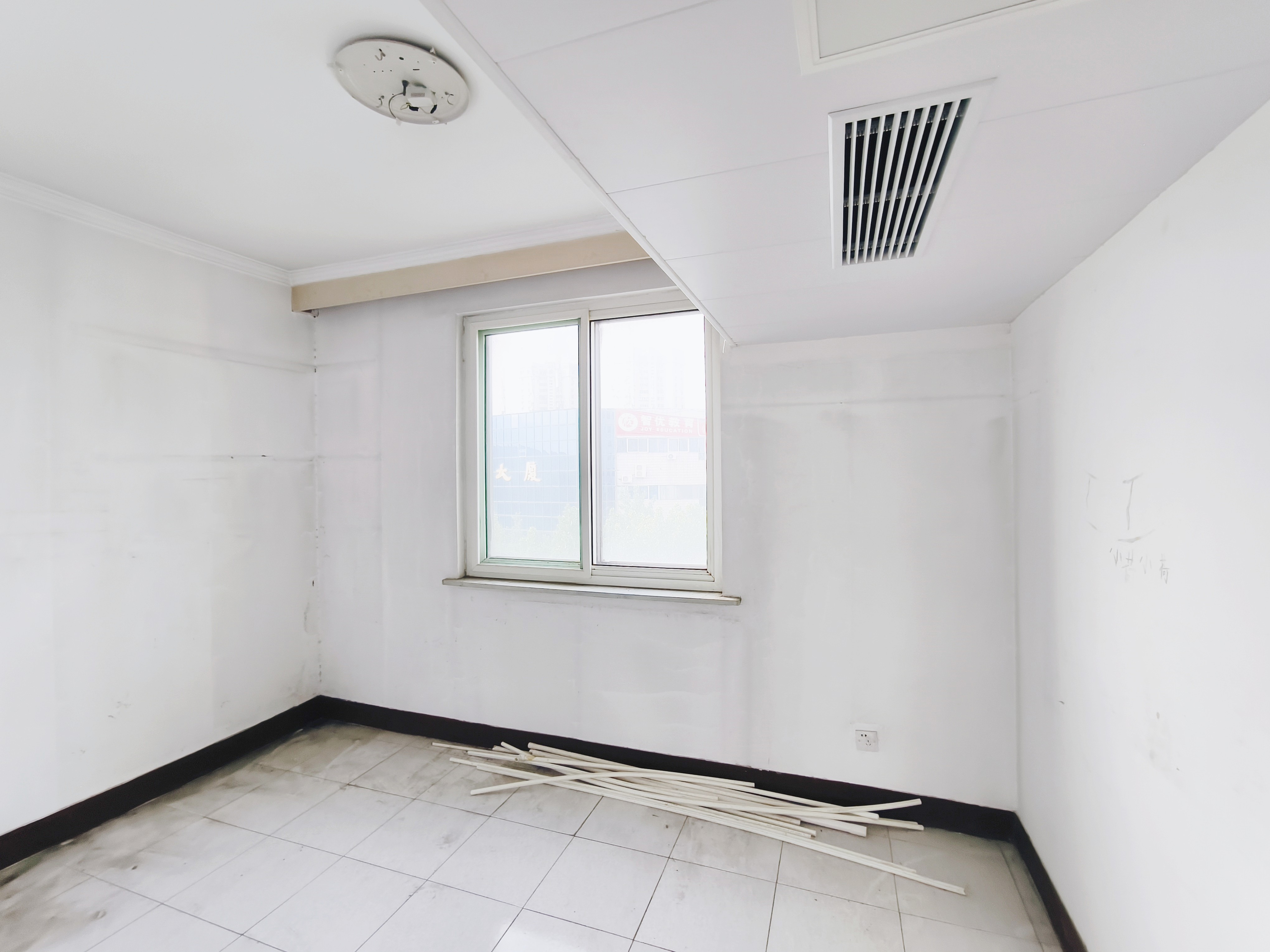 济钢新村中心区