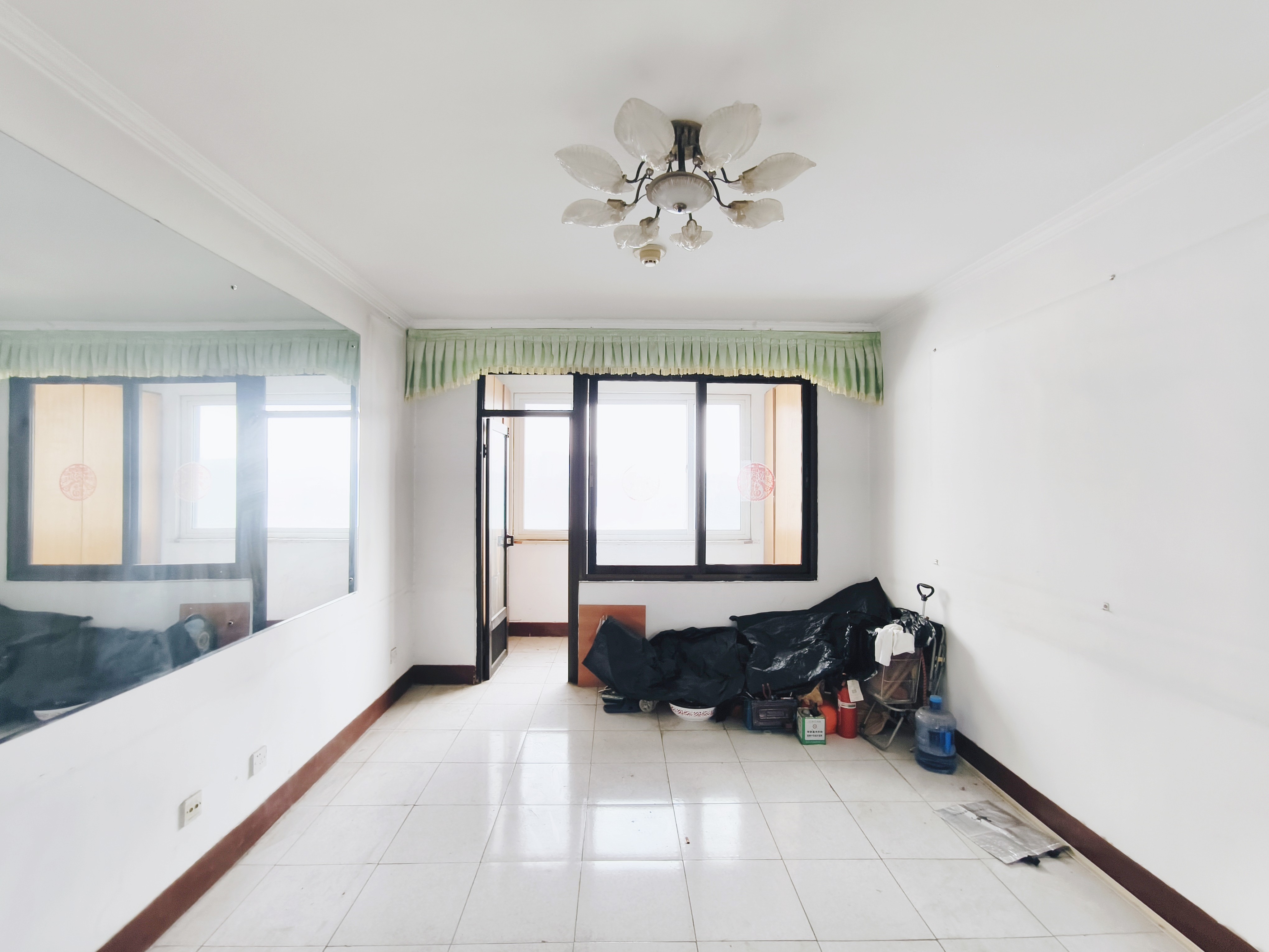 济钢新村中心区