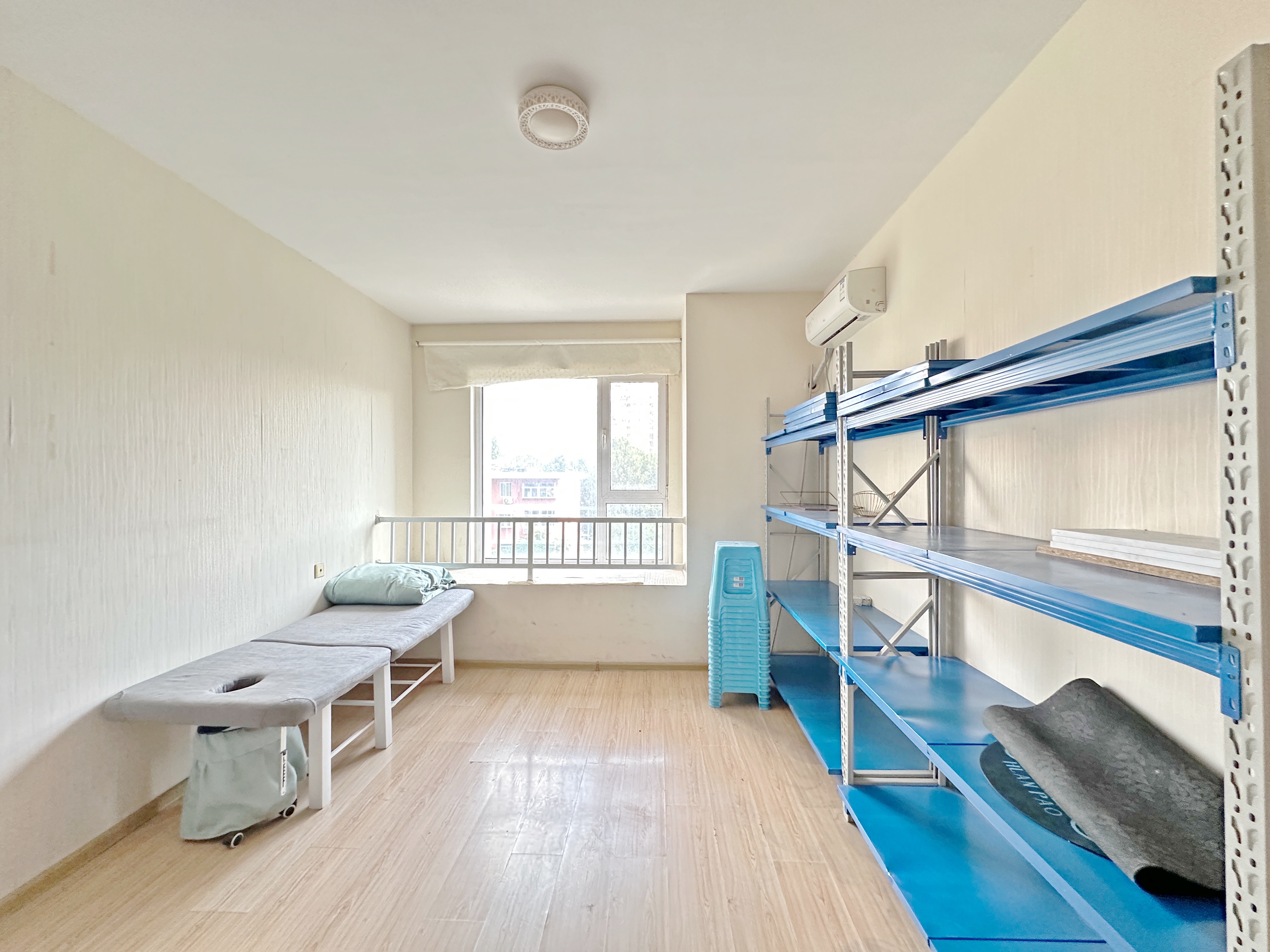 绿地新里卢浮公馆