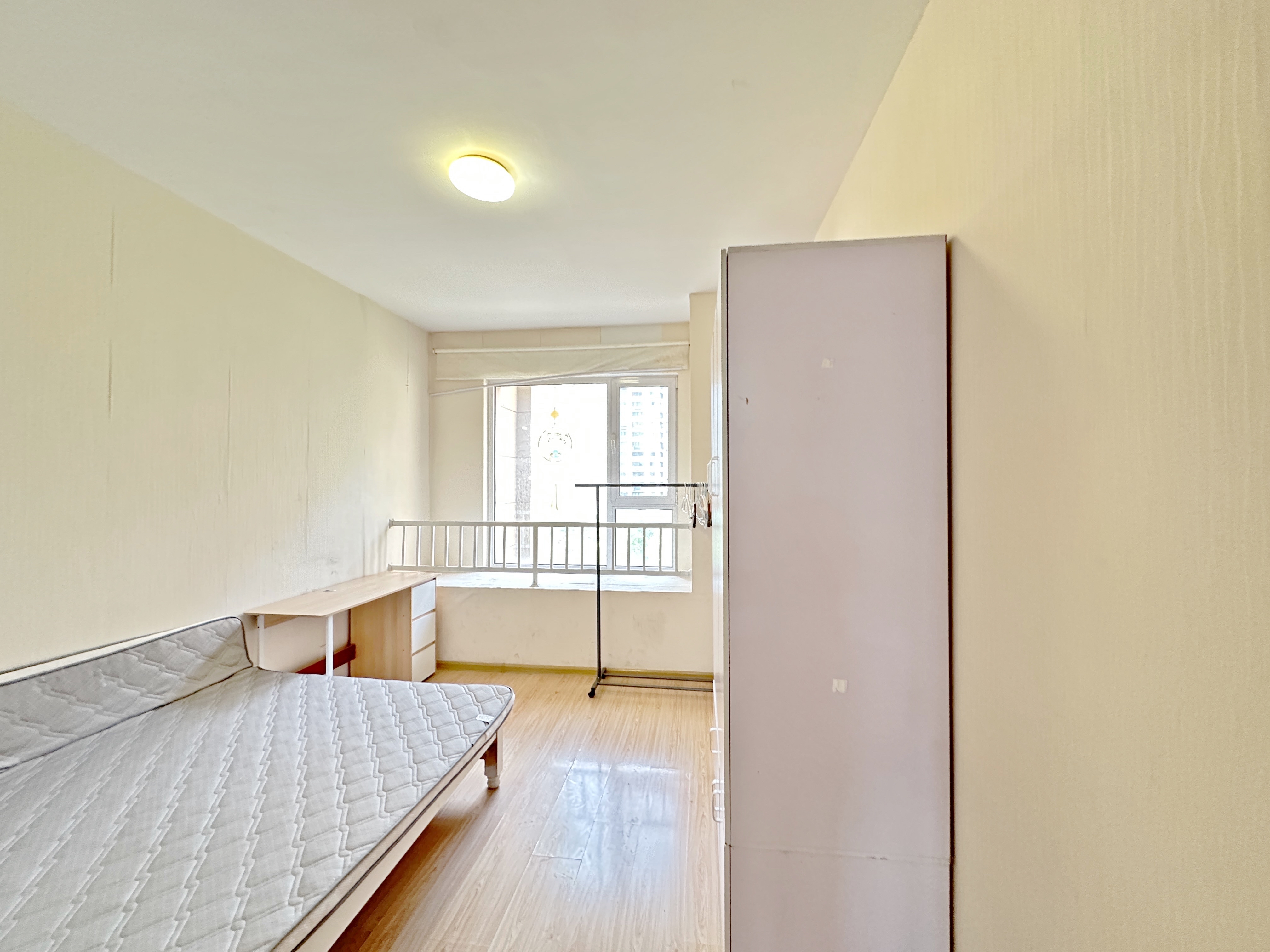 绿地新里卢浮公馆