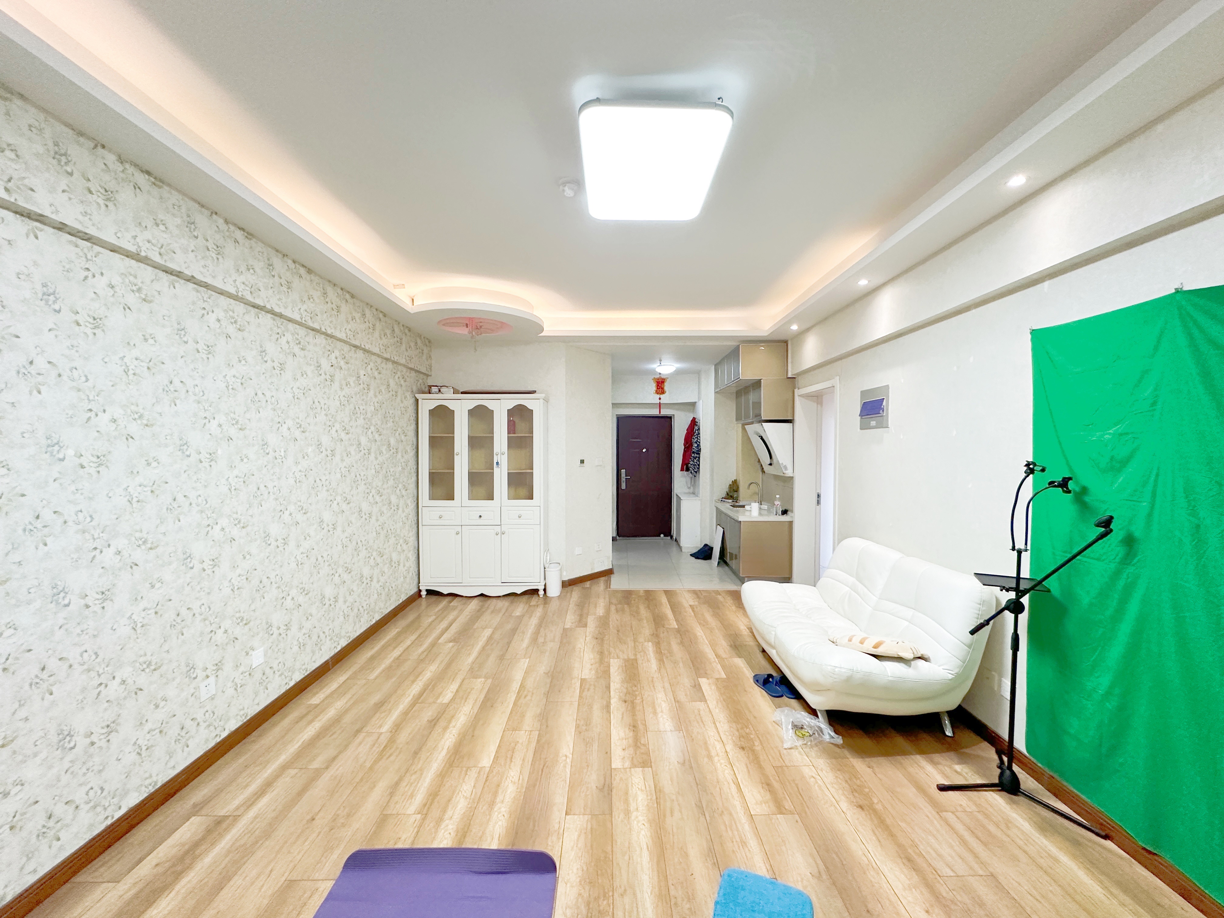 南益名泉春晓公寓