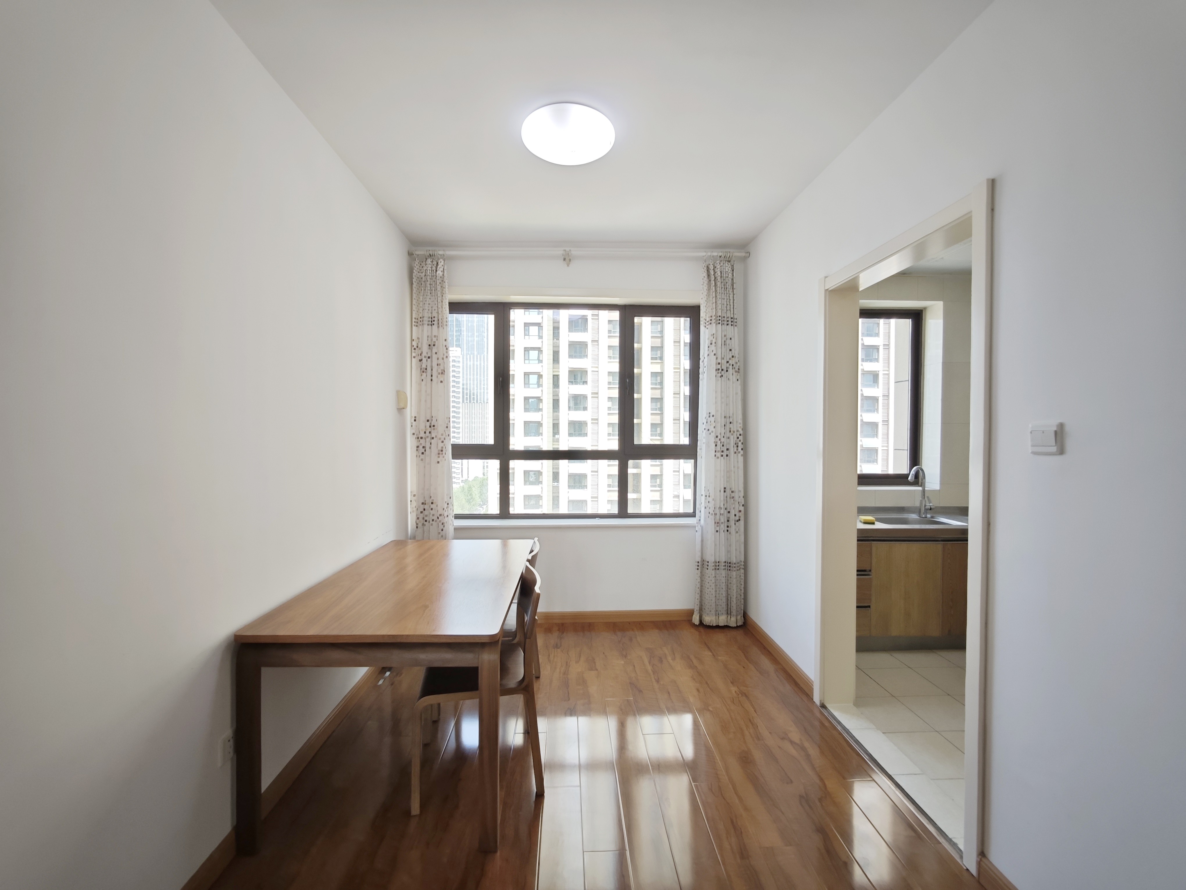 鲁邦奥林逸城东区