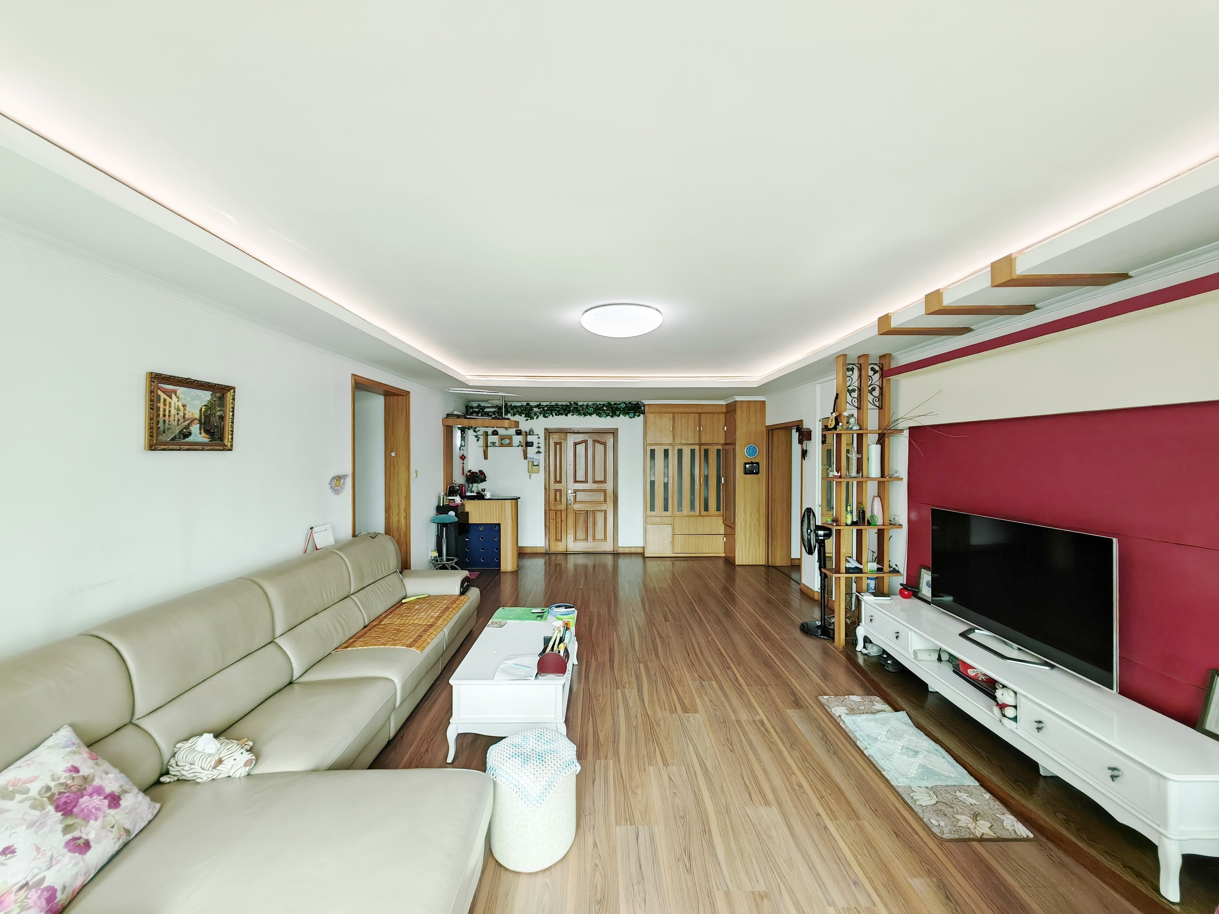  解放路 历下实验甸柳一中电梯小高层 采光好价格可谈