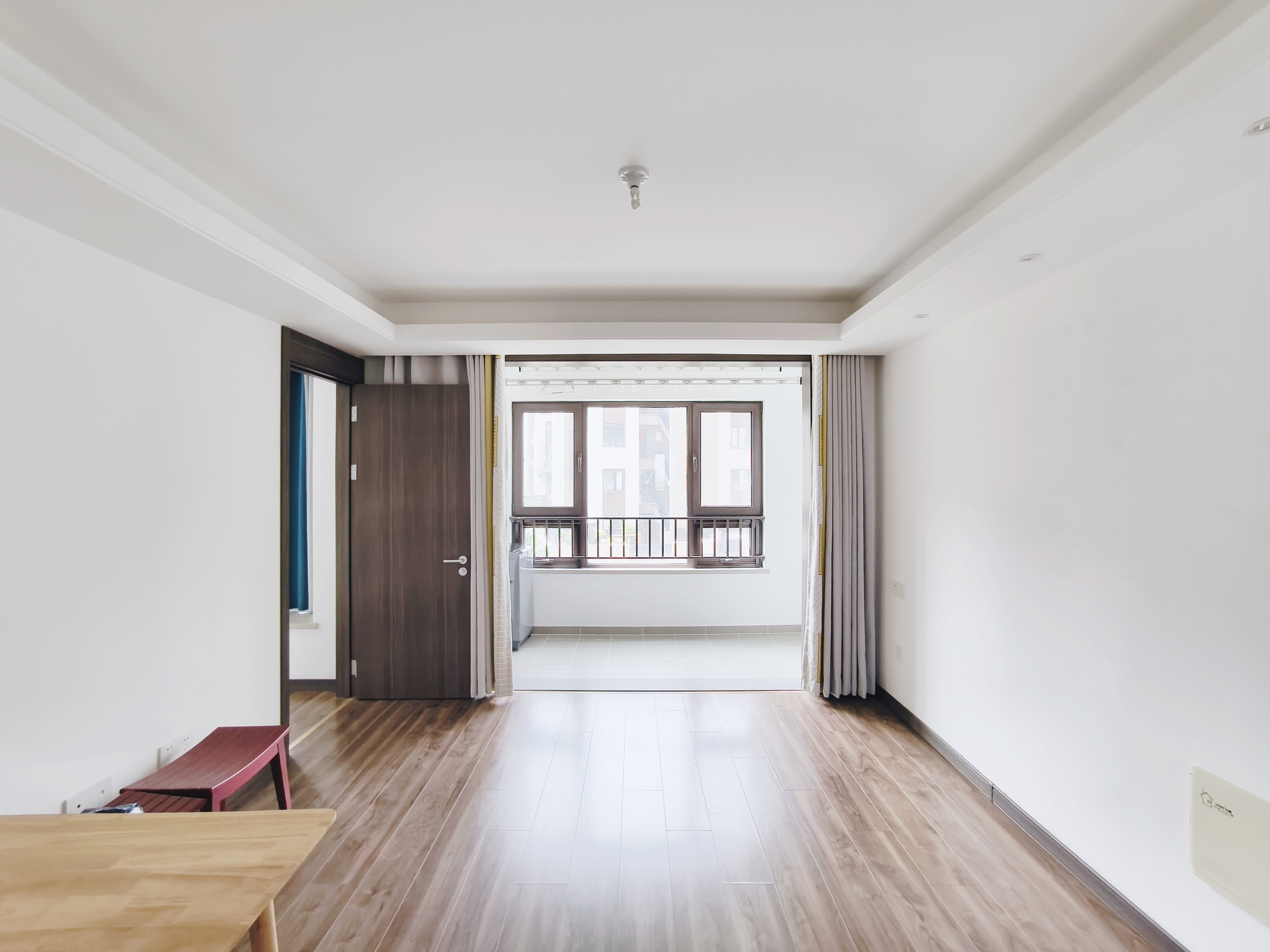  万科翡翠山语 南北