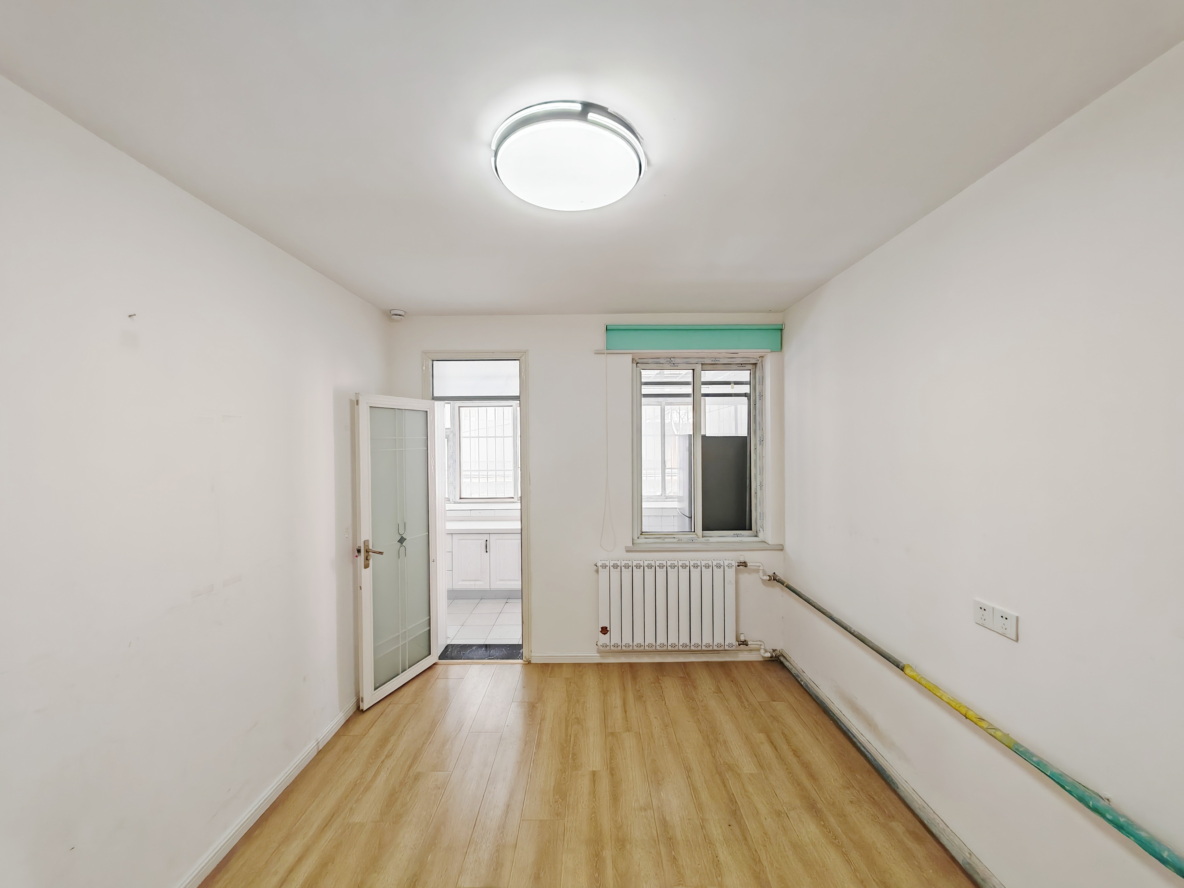 洪家楼西路82号