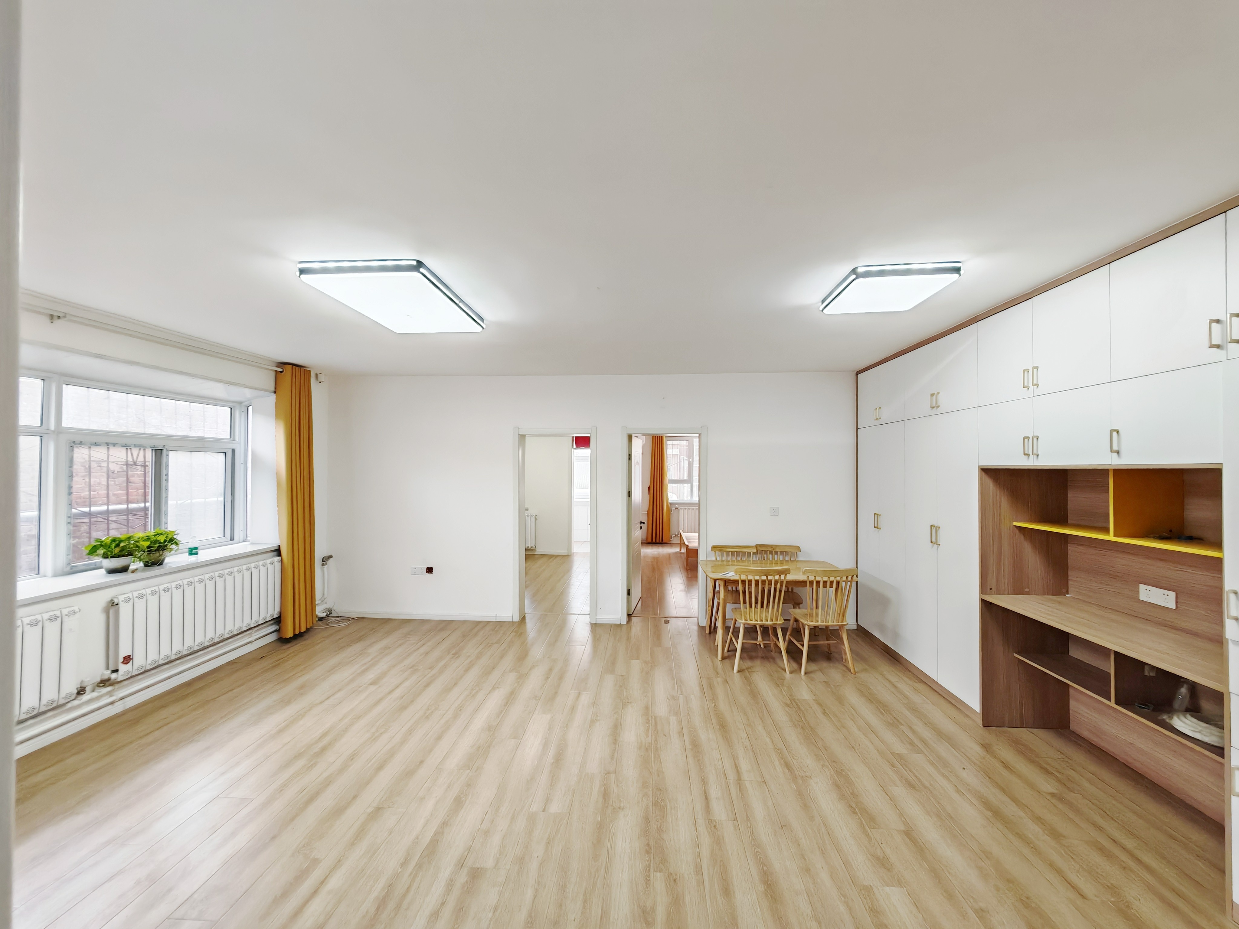 洪家楼西路82号