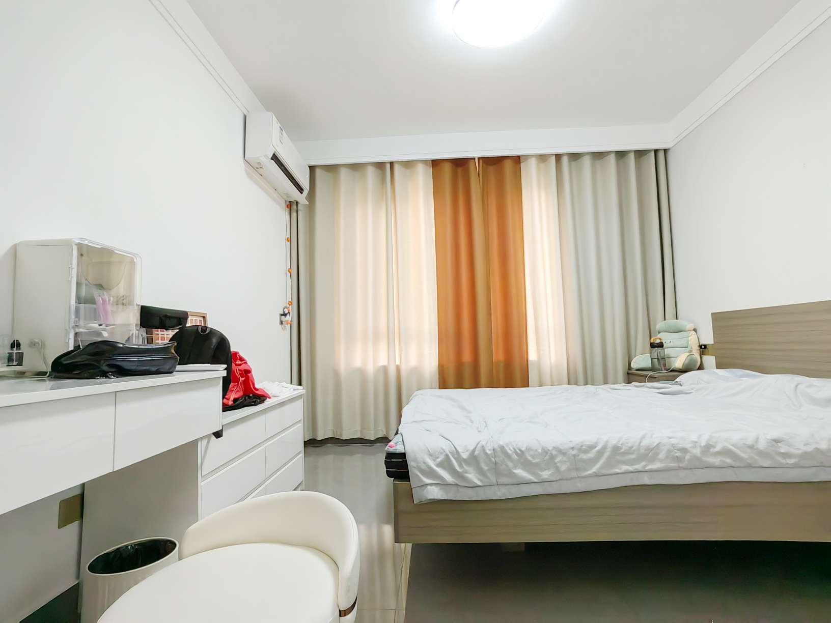 中康绿城百合花园