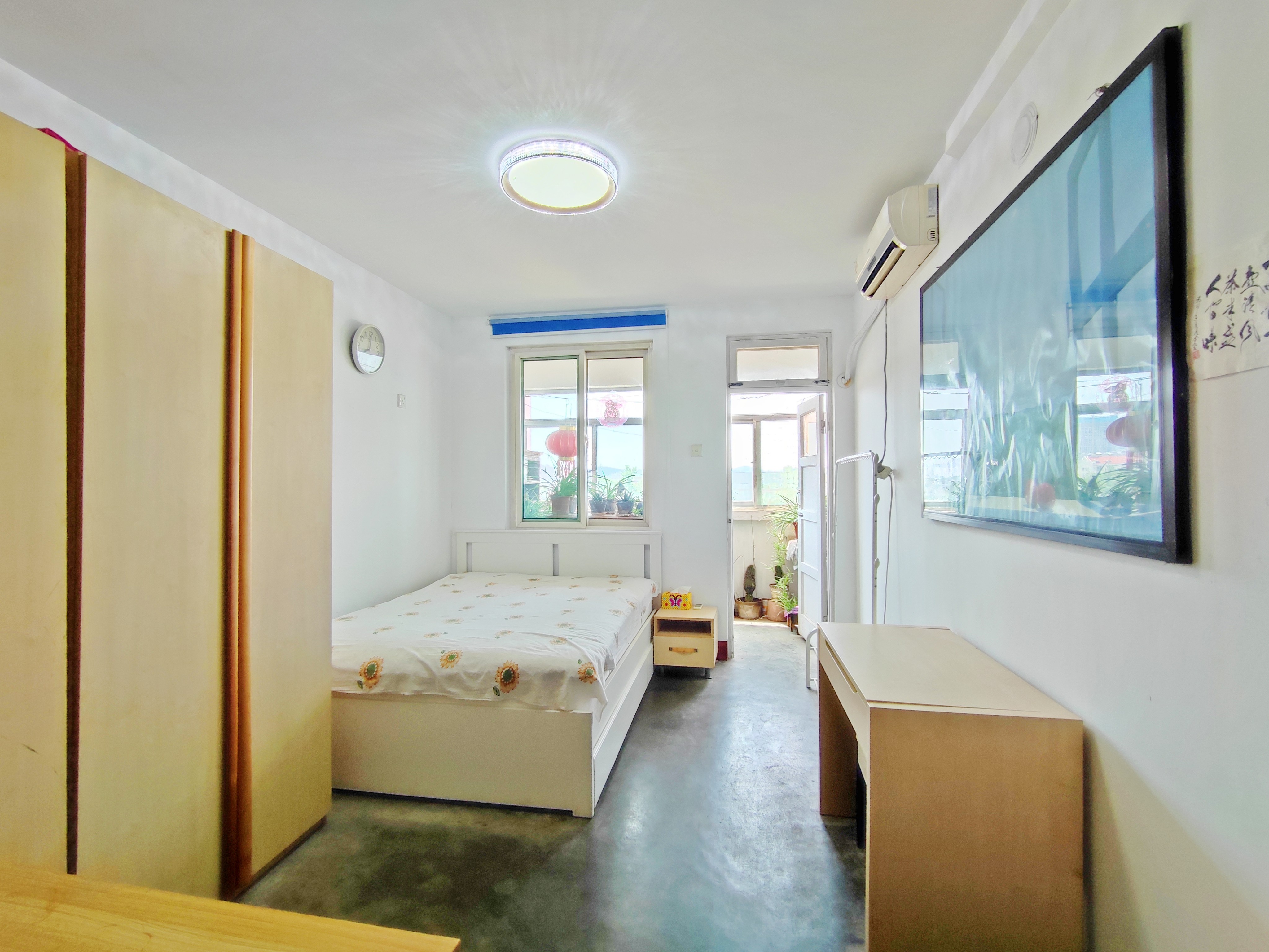 白马山铁路新村