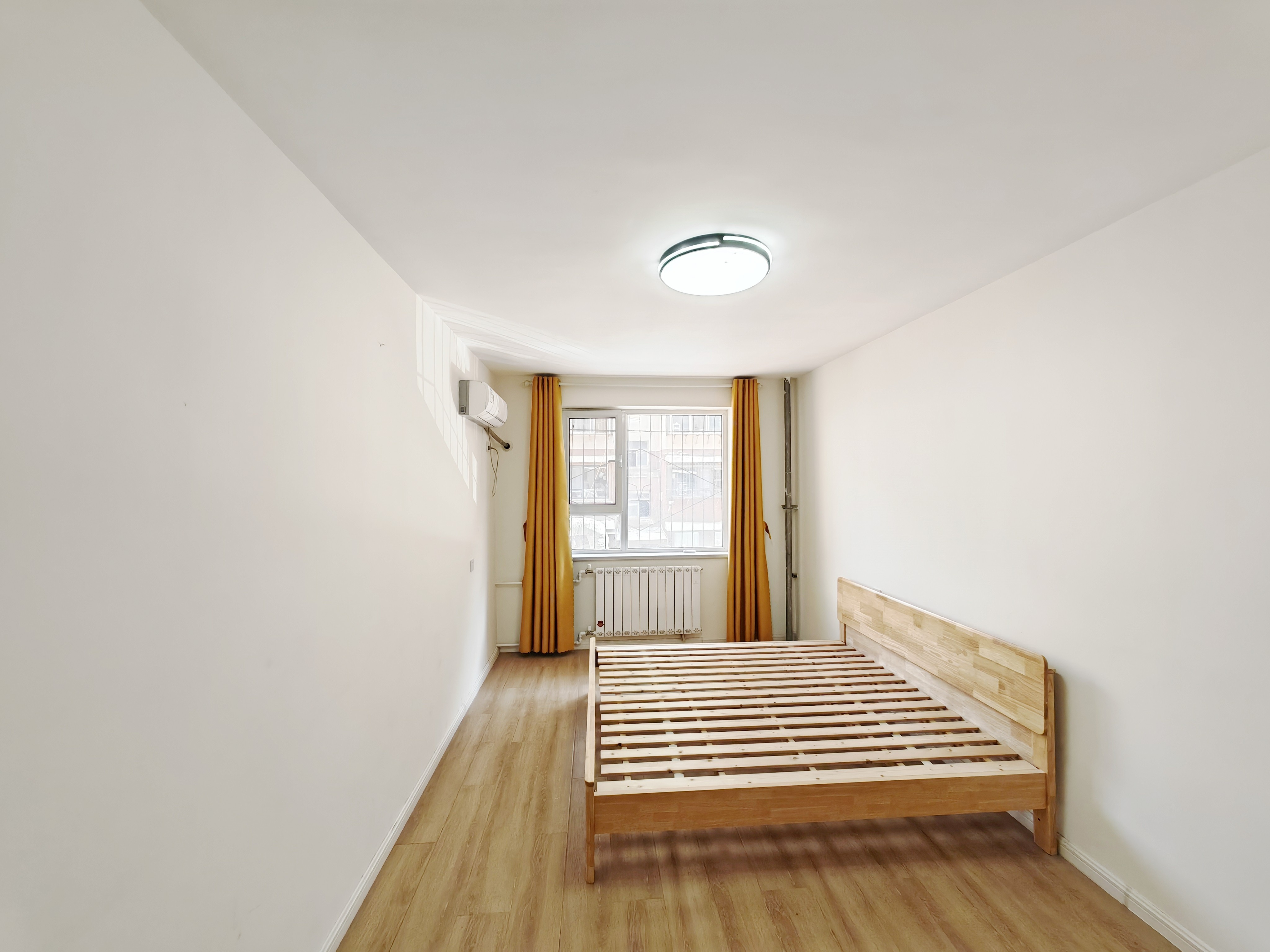 洪家楼西路82号