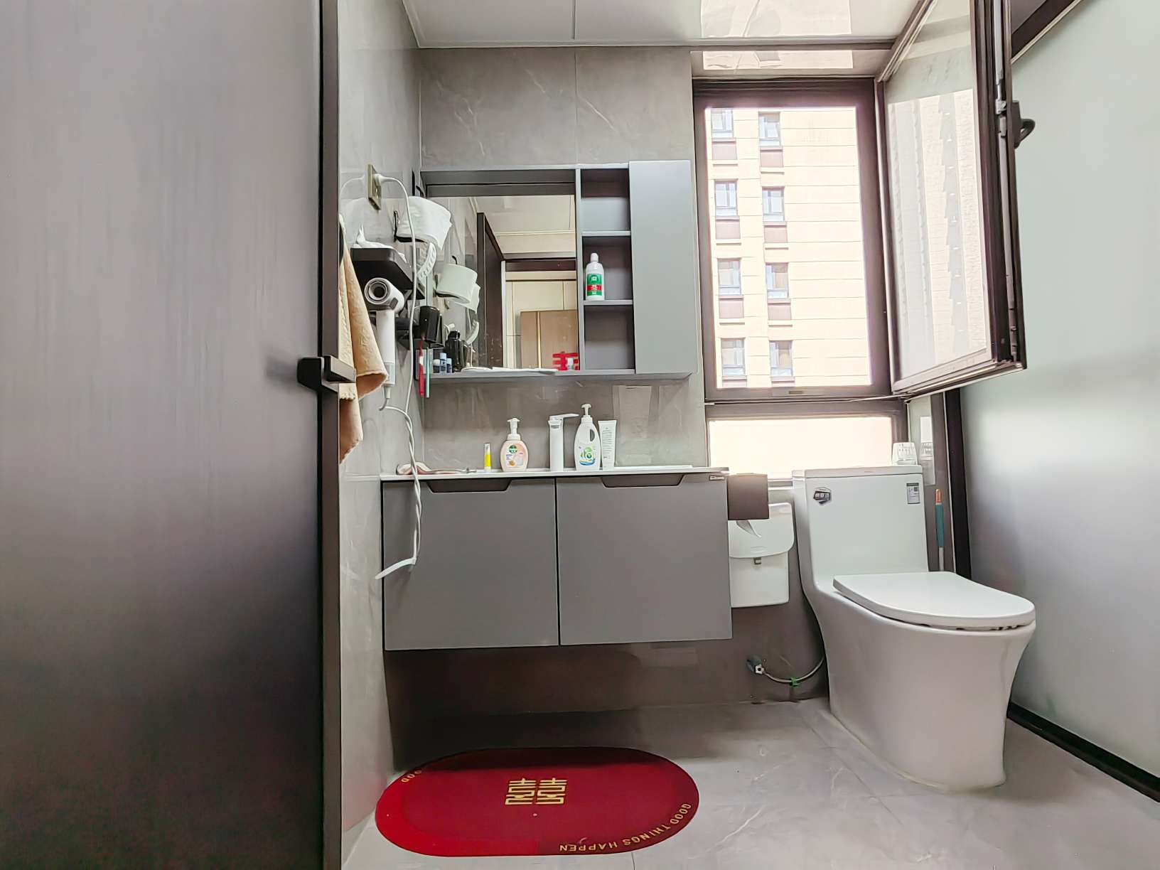 中康绿城百合花园