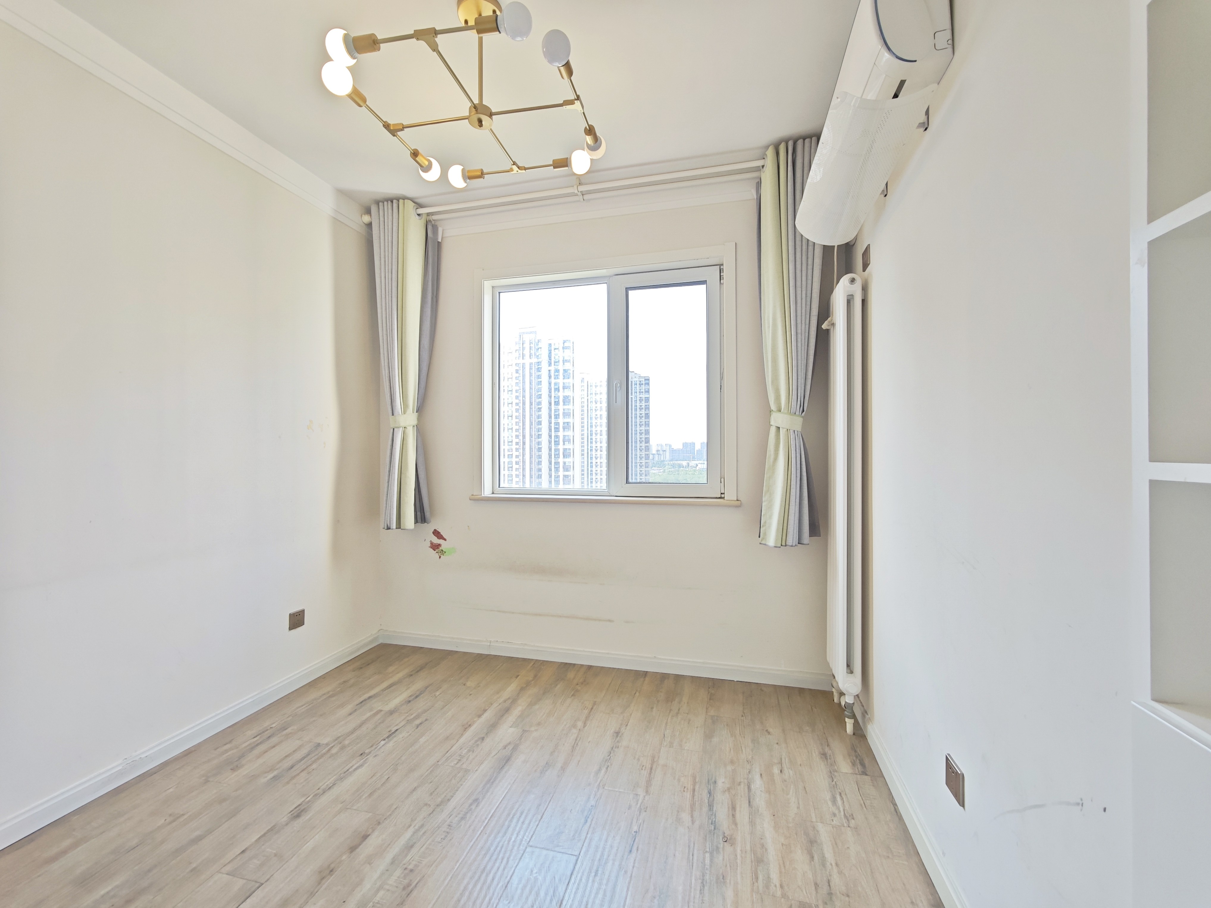 绿地新里香榭丽公馆