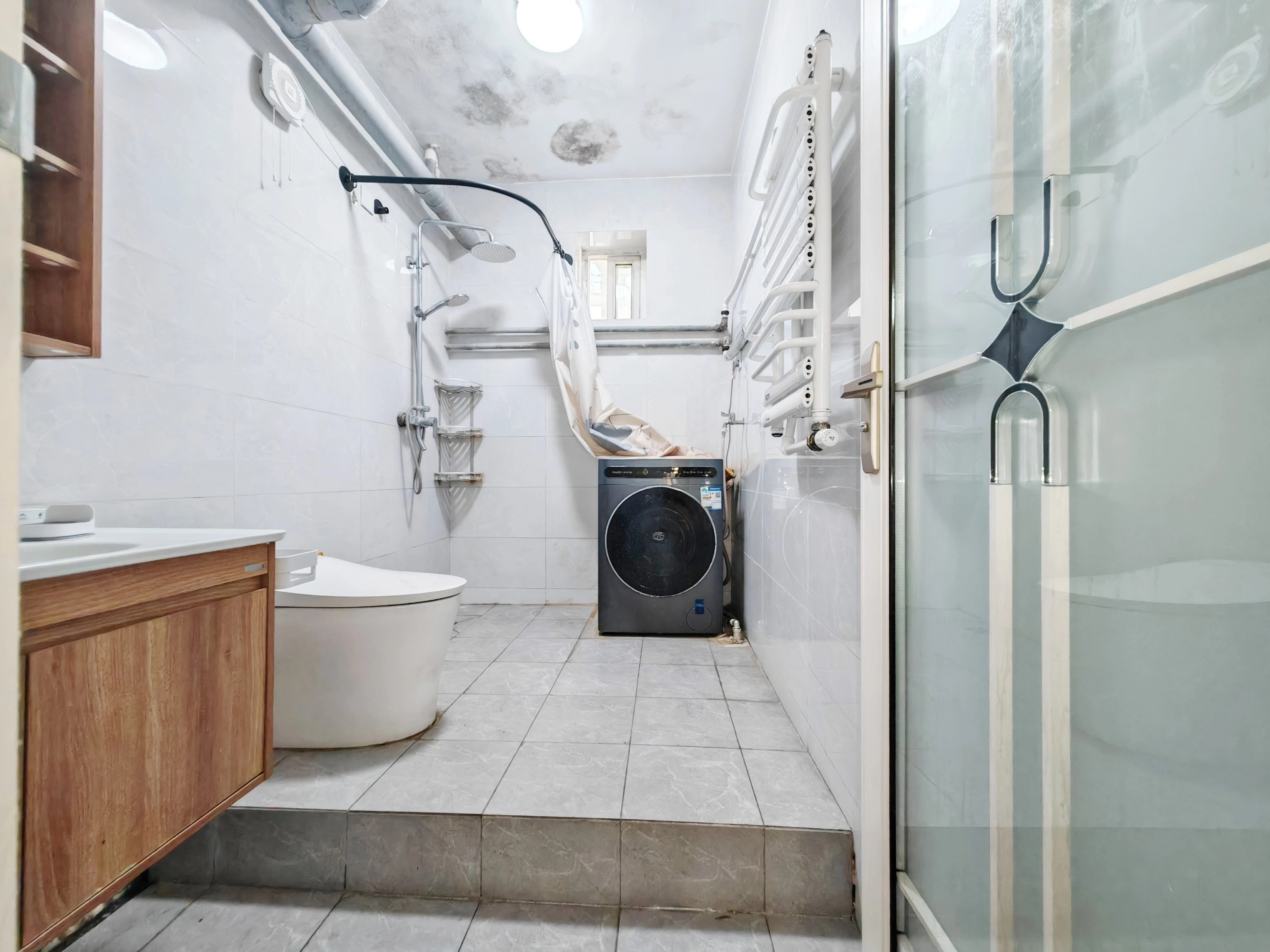 洪家楼西路82号