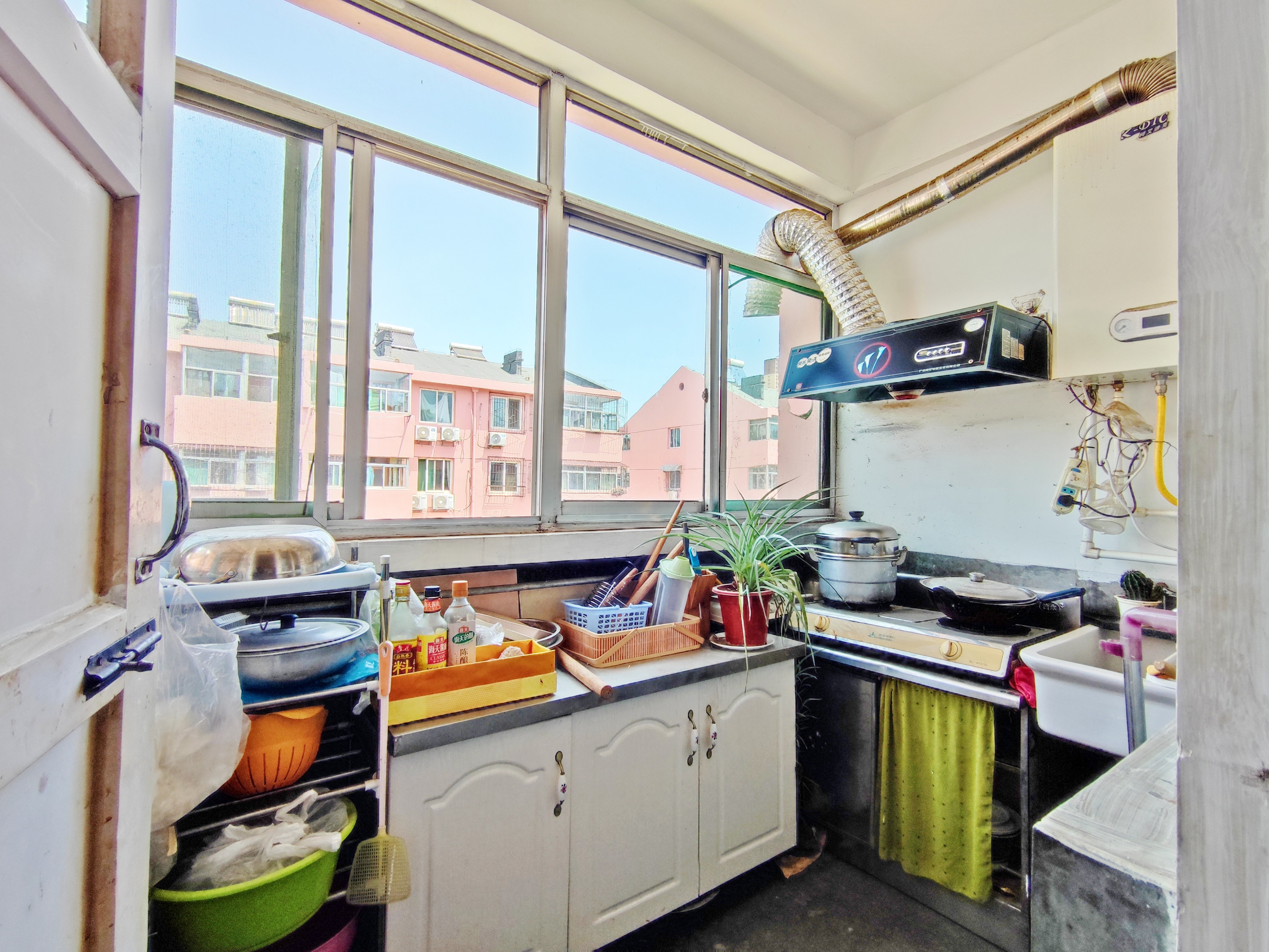 白马山铁路新村