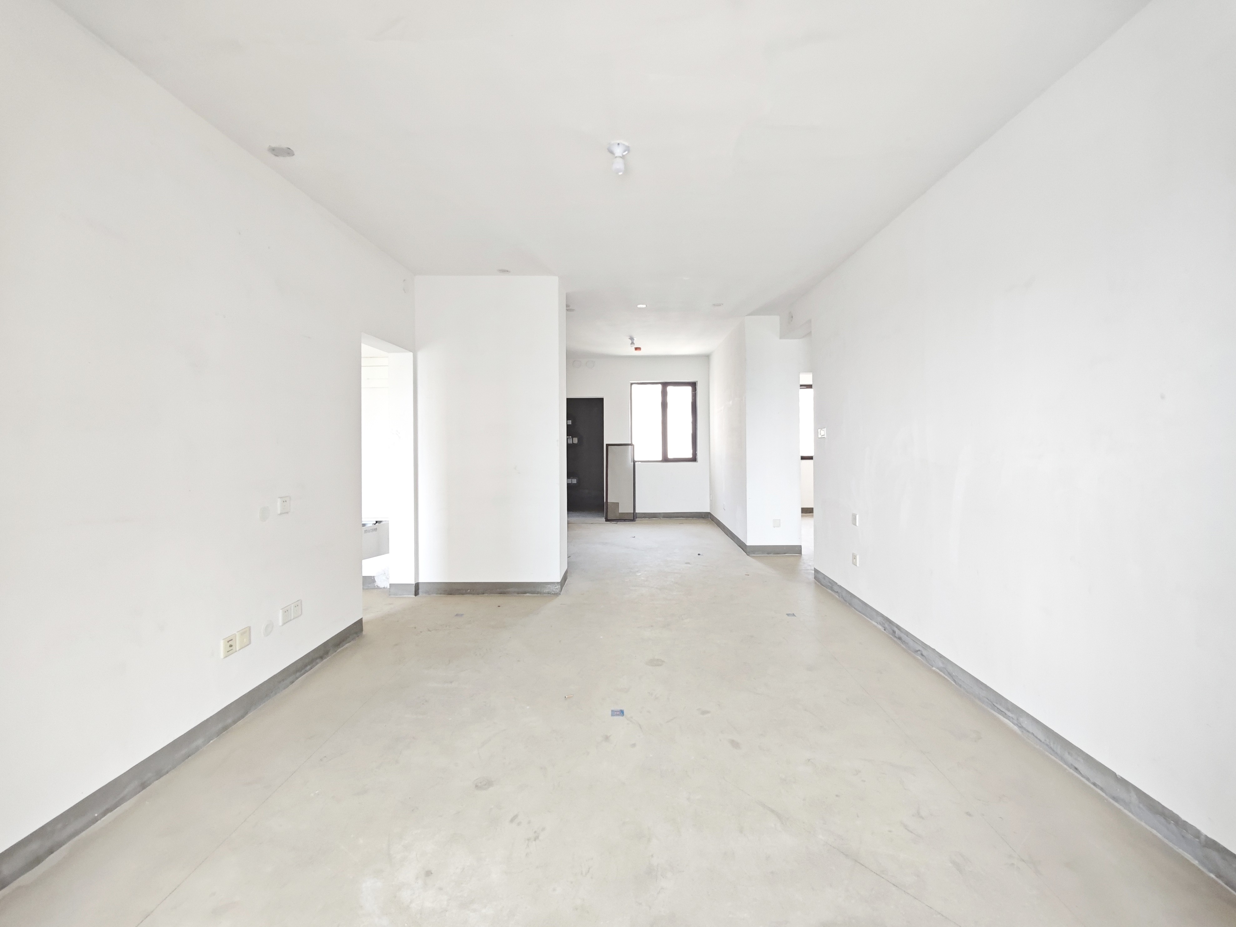  中建锦绣首府 南北