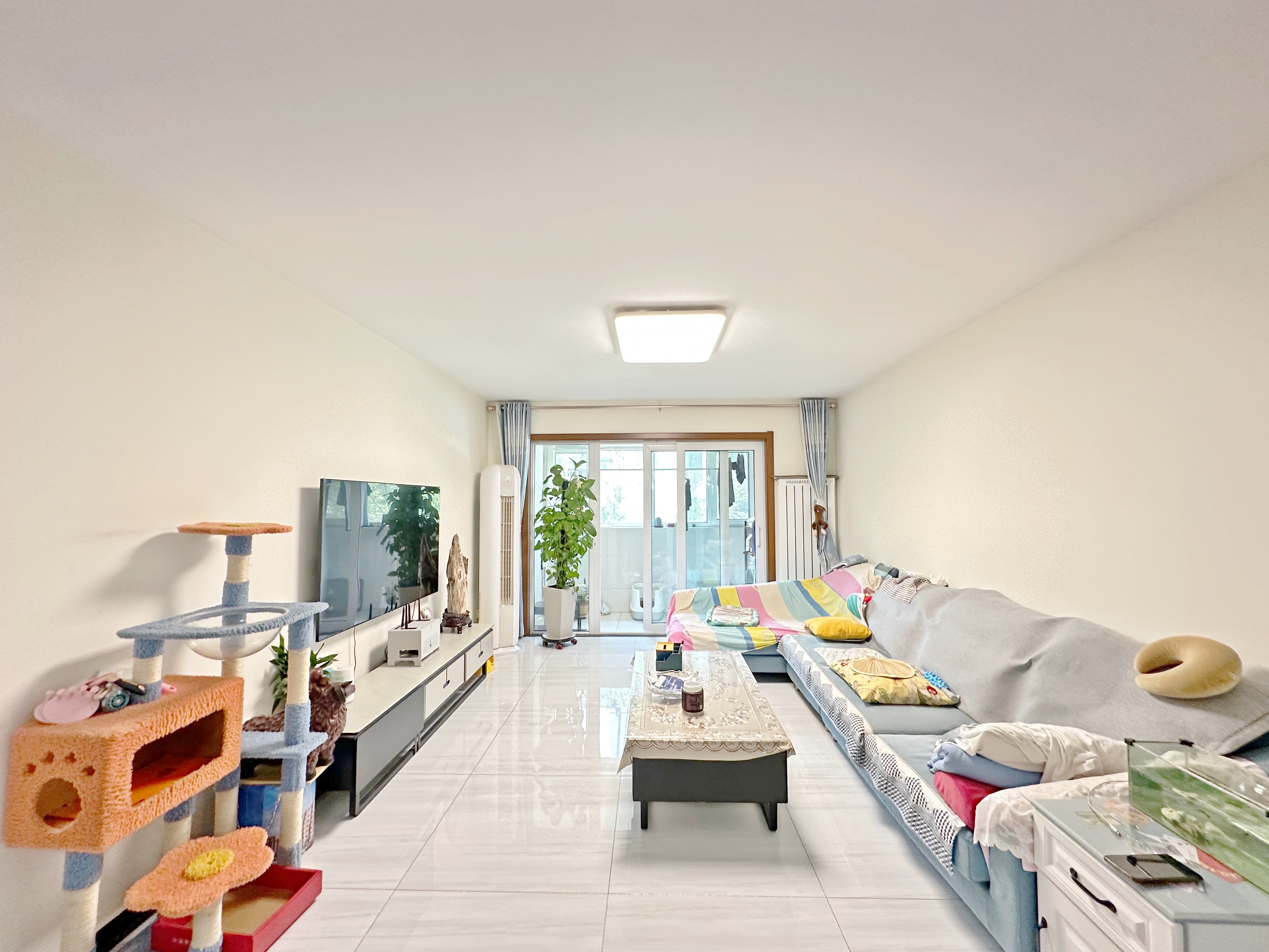  和谐片区11层洋房 送车位地下室 次新房近地铁 交通便利