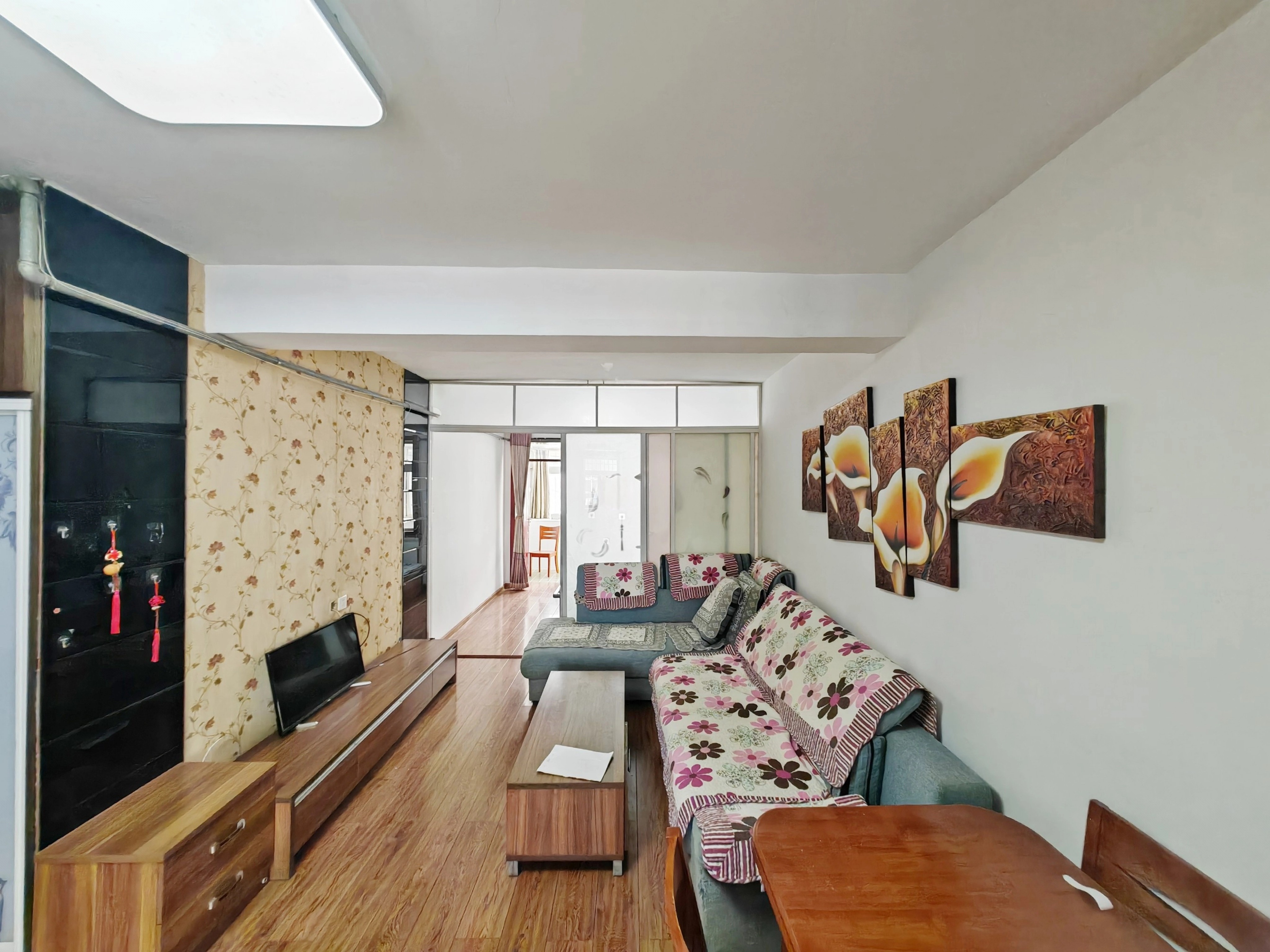  利农庄路3号 南北