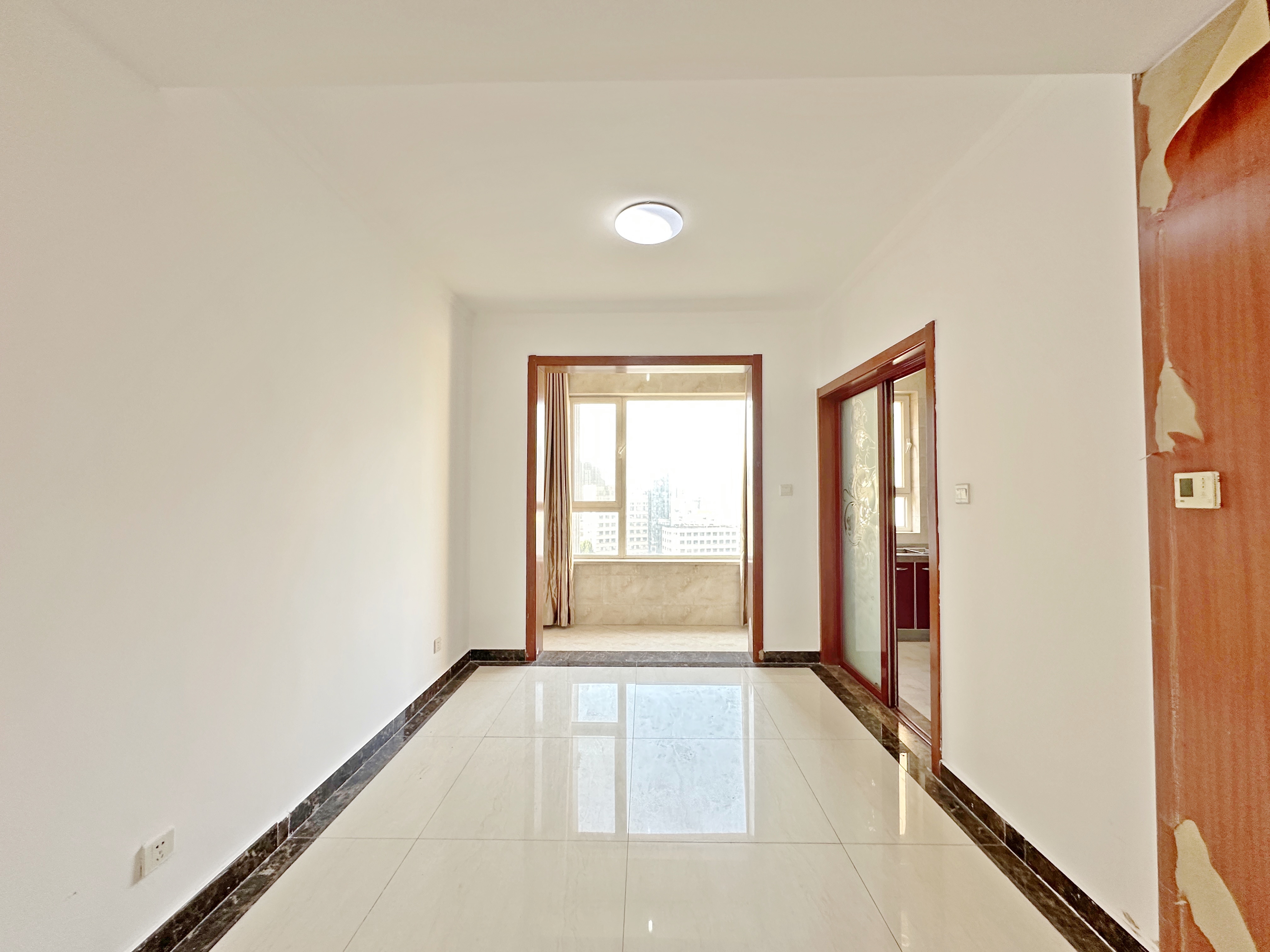 绿地新里卢浮公馆