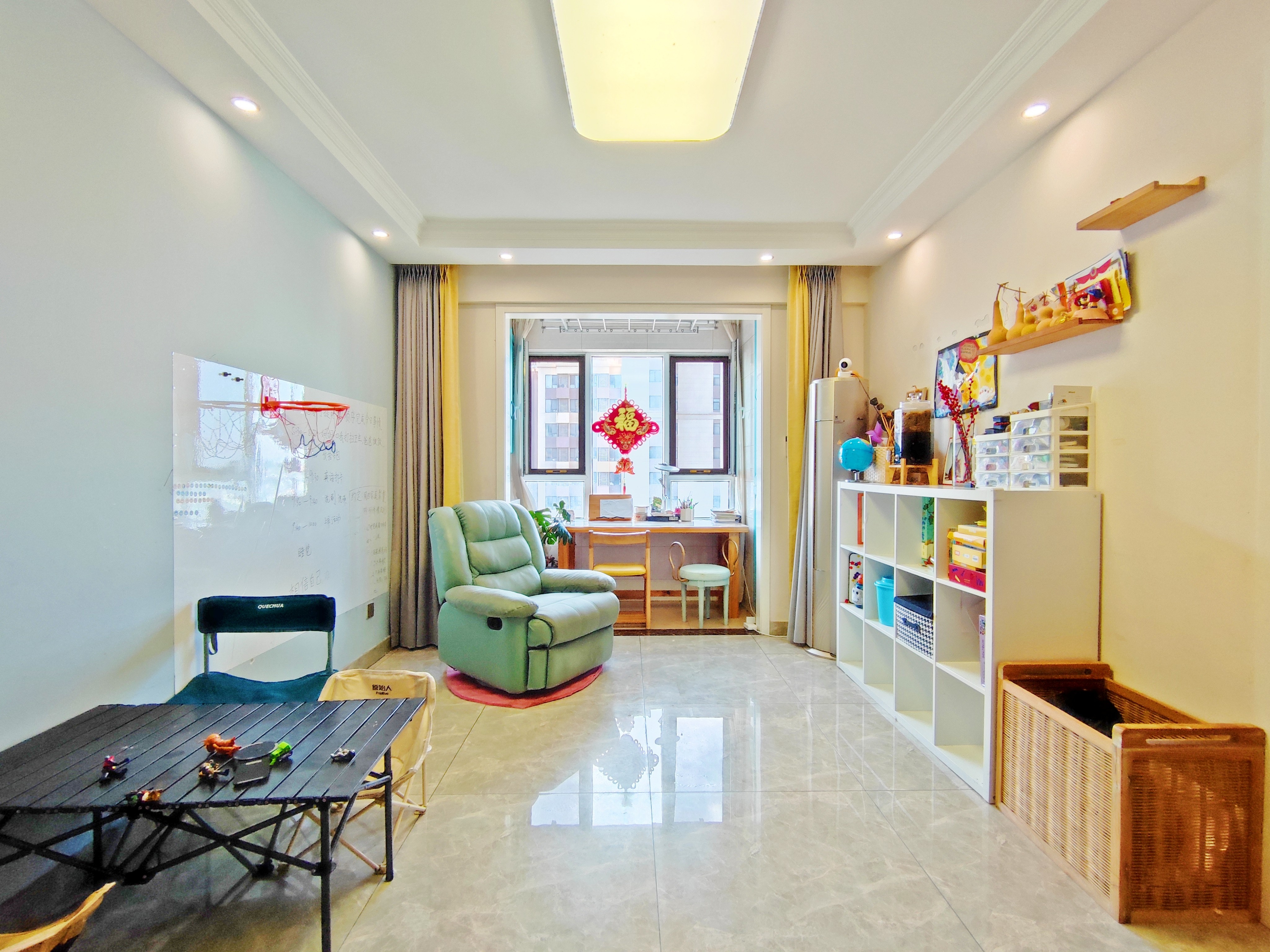  世茂原山首府 南