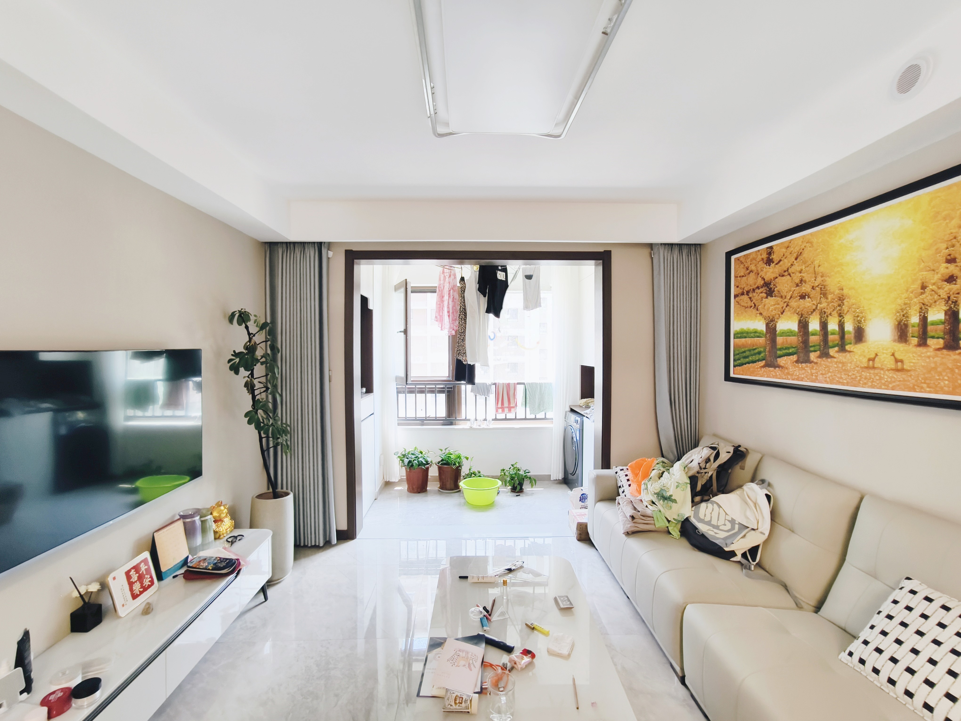  雪山万科城 南北